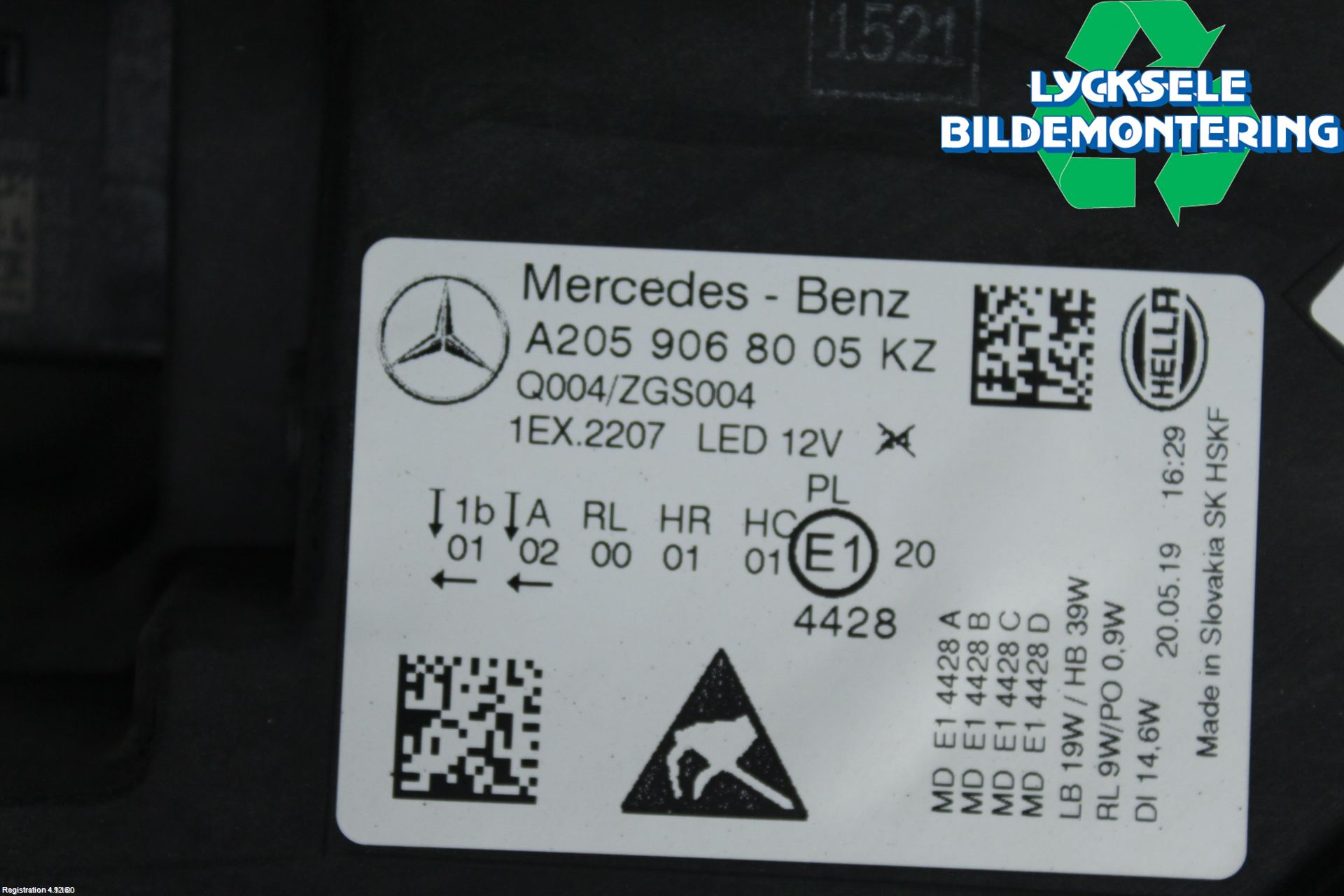 Mercedes-Benz MB C-KLASS (W205) 14-21 Strålkastare Höger