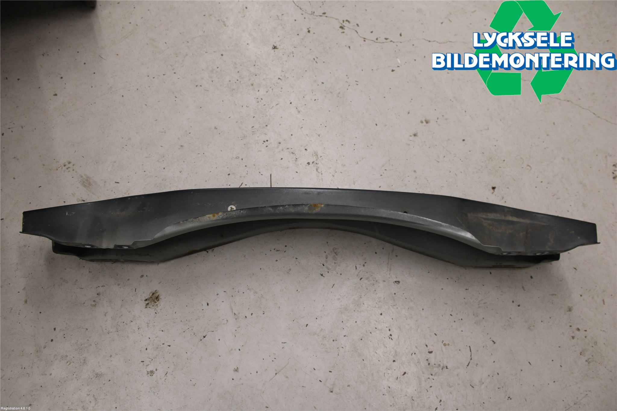 Volvo XC70 08-13 Stötfångarbalk Bak