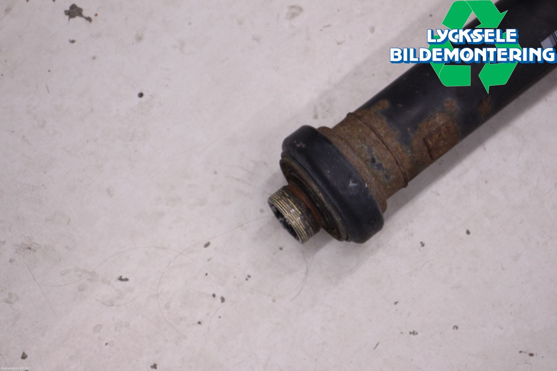 BMW X4 F26 14-18 Mellanaxel Komp