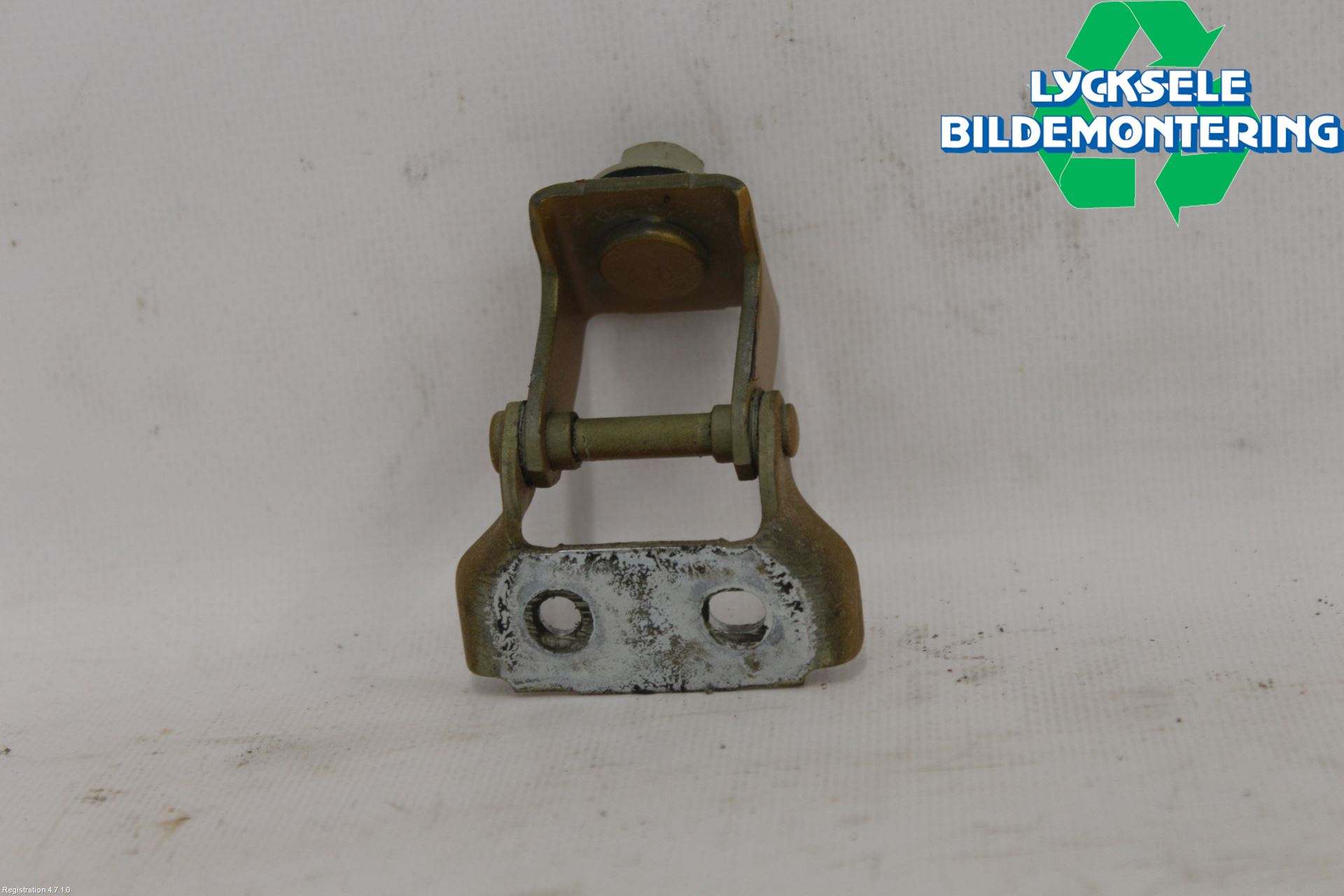 Suzuki VITARA 15- Bakluckegångjärn Vä