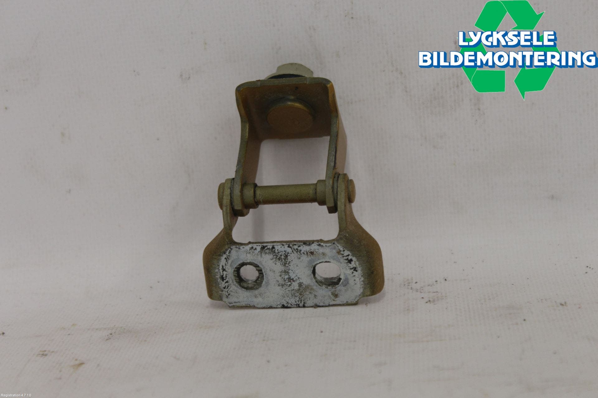 Suzuki VITARA 15- Bakluckegångjärn Vä