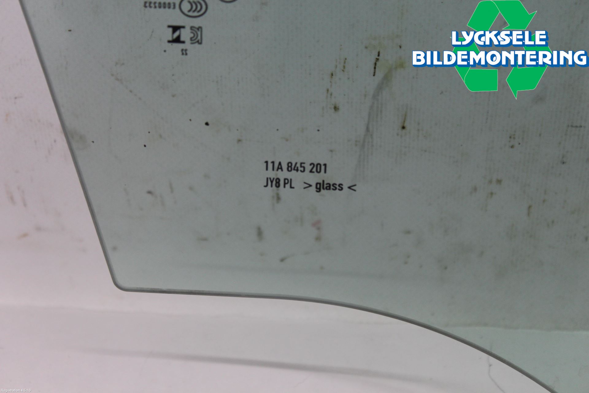 Volkswagen VW ID.4 21- Dörruta Fram Vänster