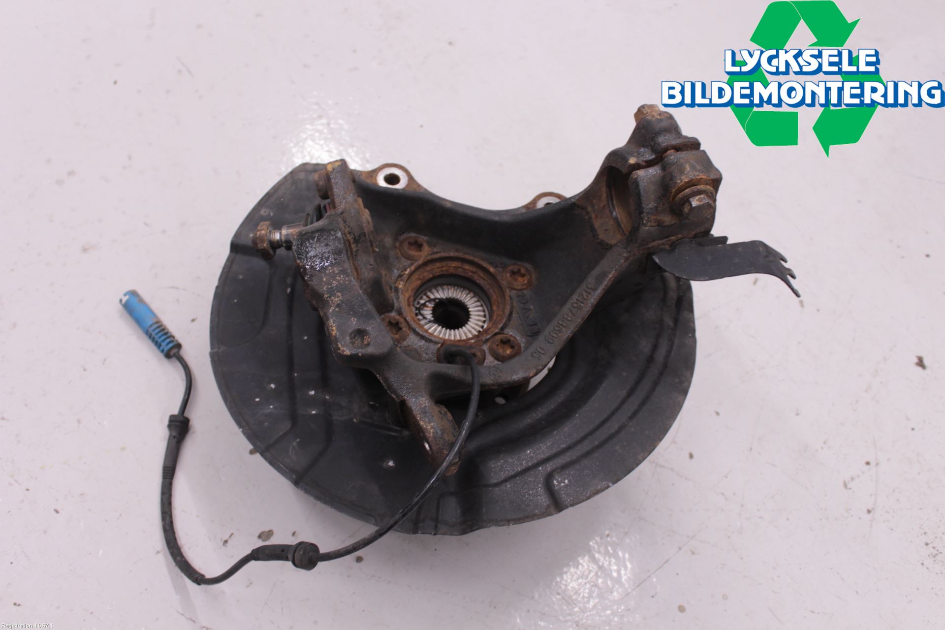 BMW X1 E84 10-15 Styrspindel Lagerhus Vä