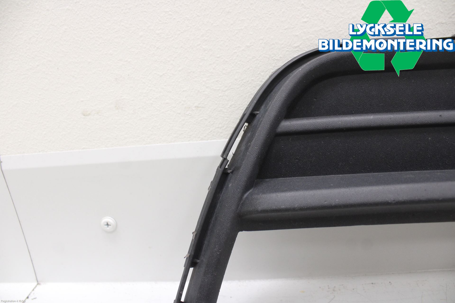 Volkswagen VW CADDY 16-20 Dimljussarg Fram