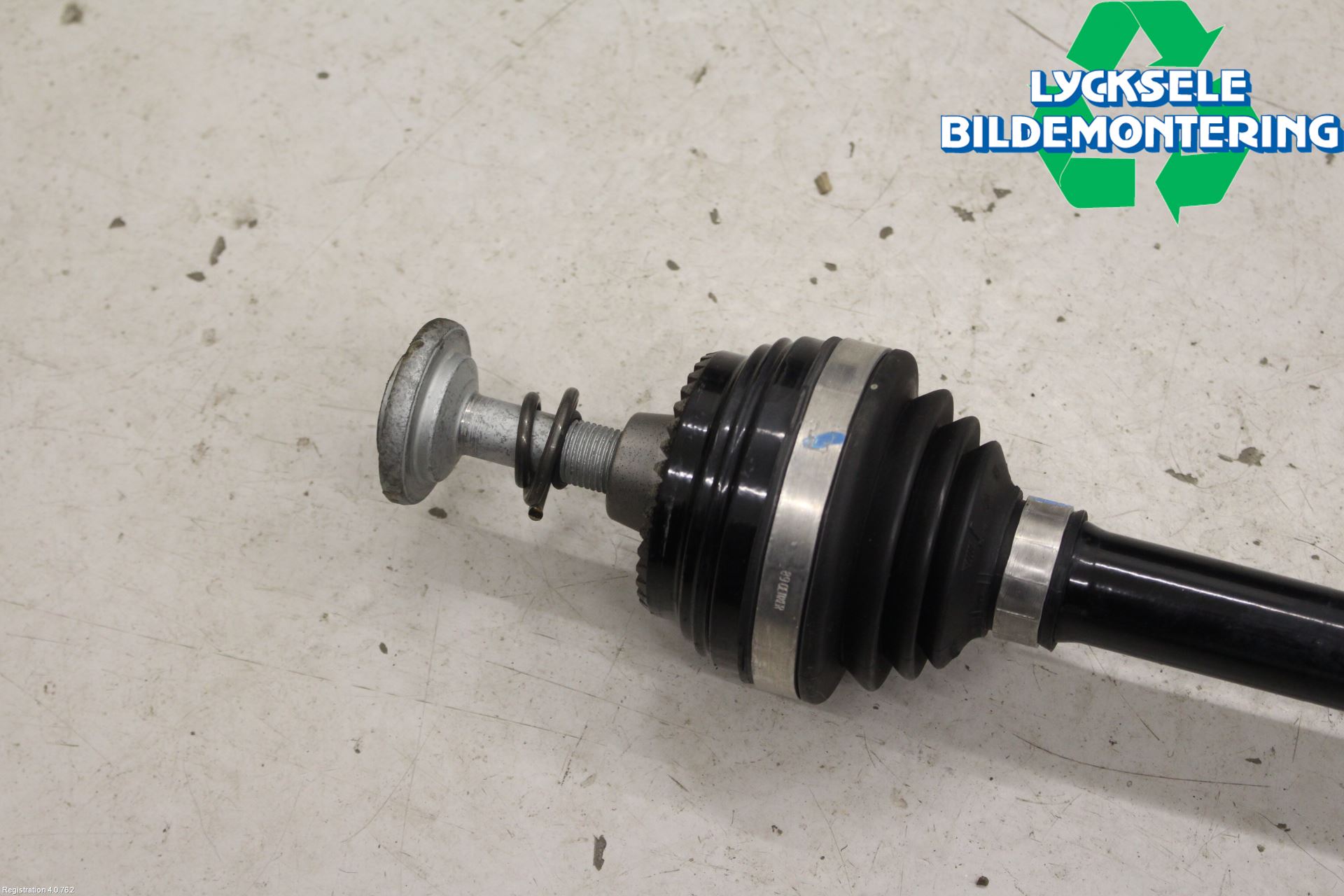 BMW 3 G20/G21/G80/G81 19- Drivaxel Bak Höger