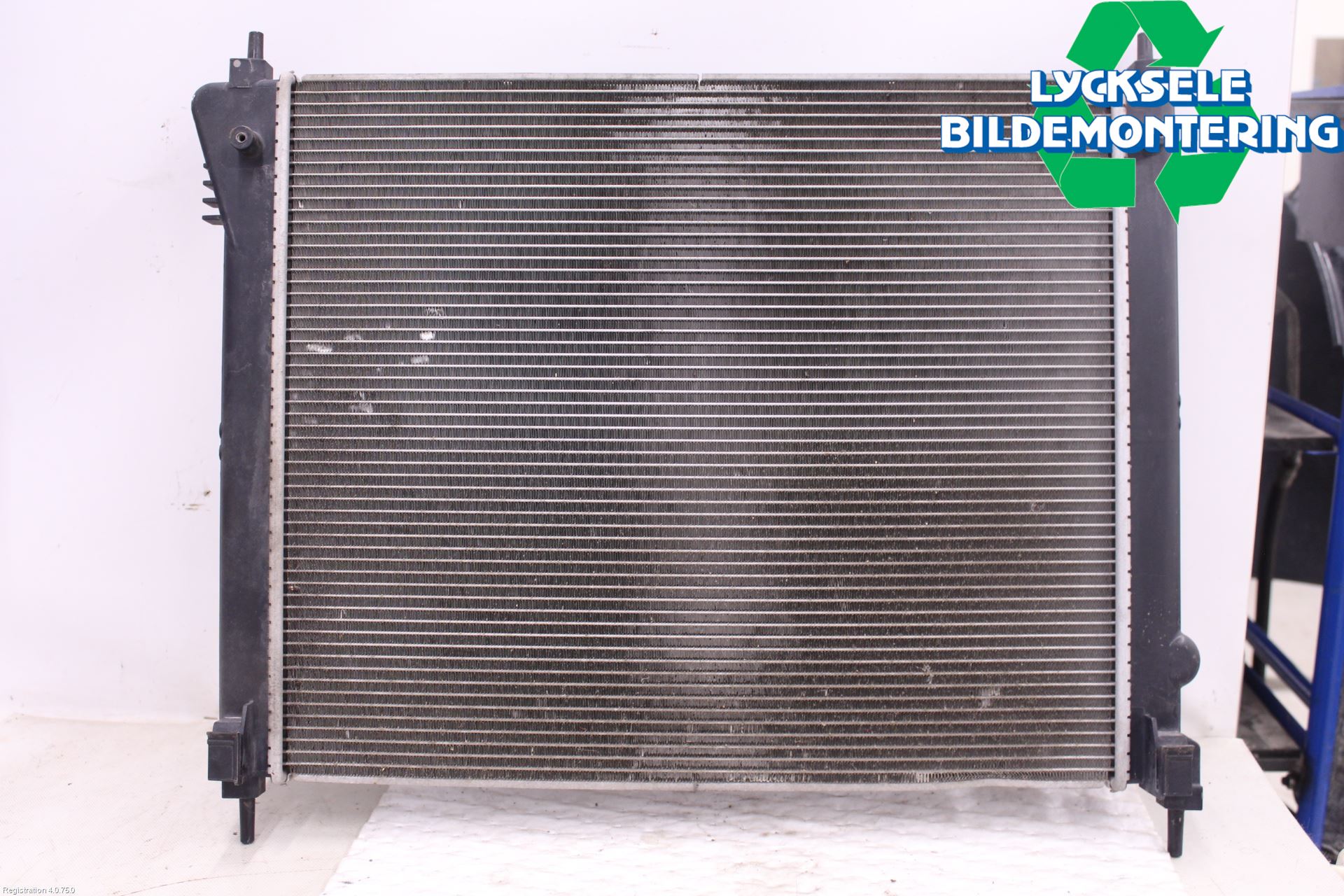 Nissan JUKE 14-19 Kylare Man