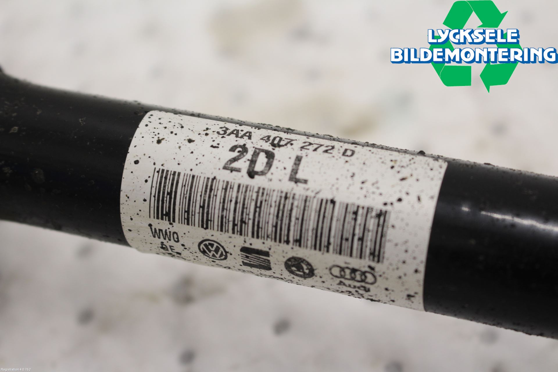 Volkswagen VW PASSAT 11-14 Drivaxel Fram Höger