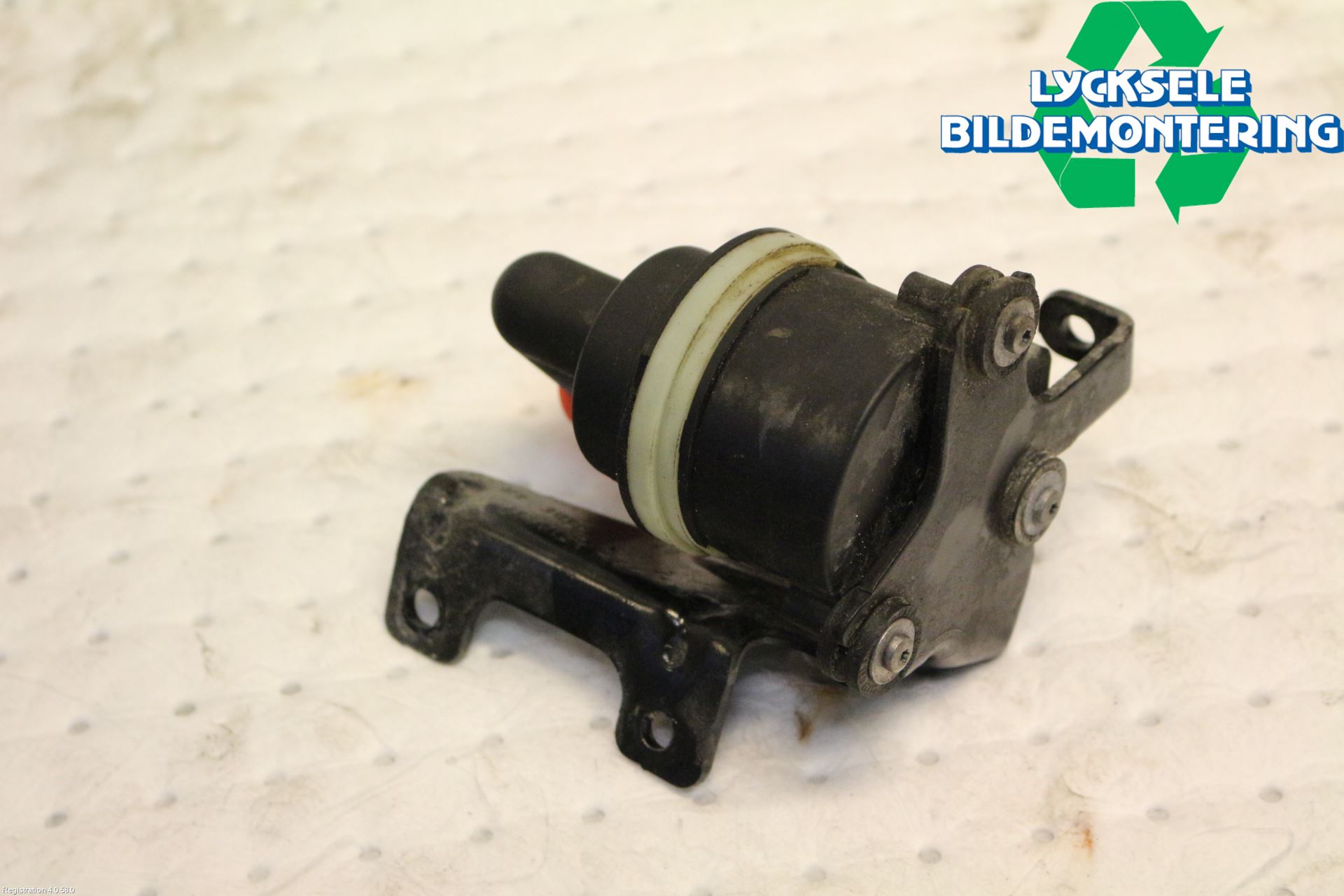 Audi Q5 09-16 Vattenpump