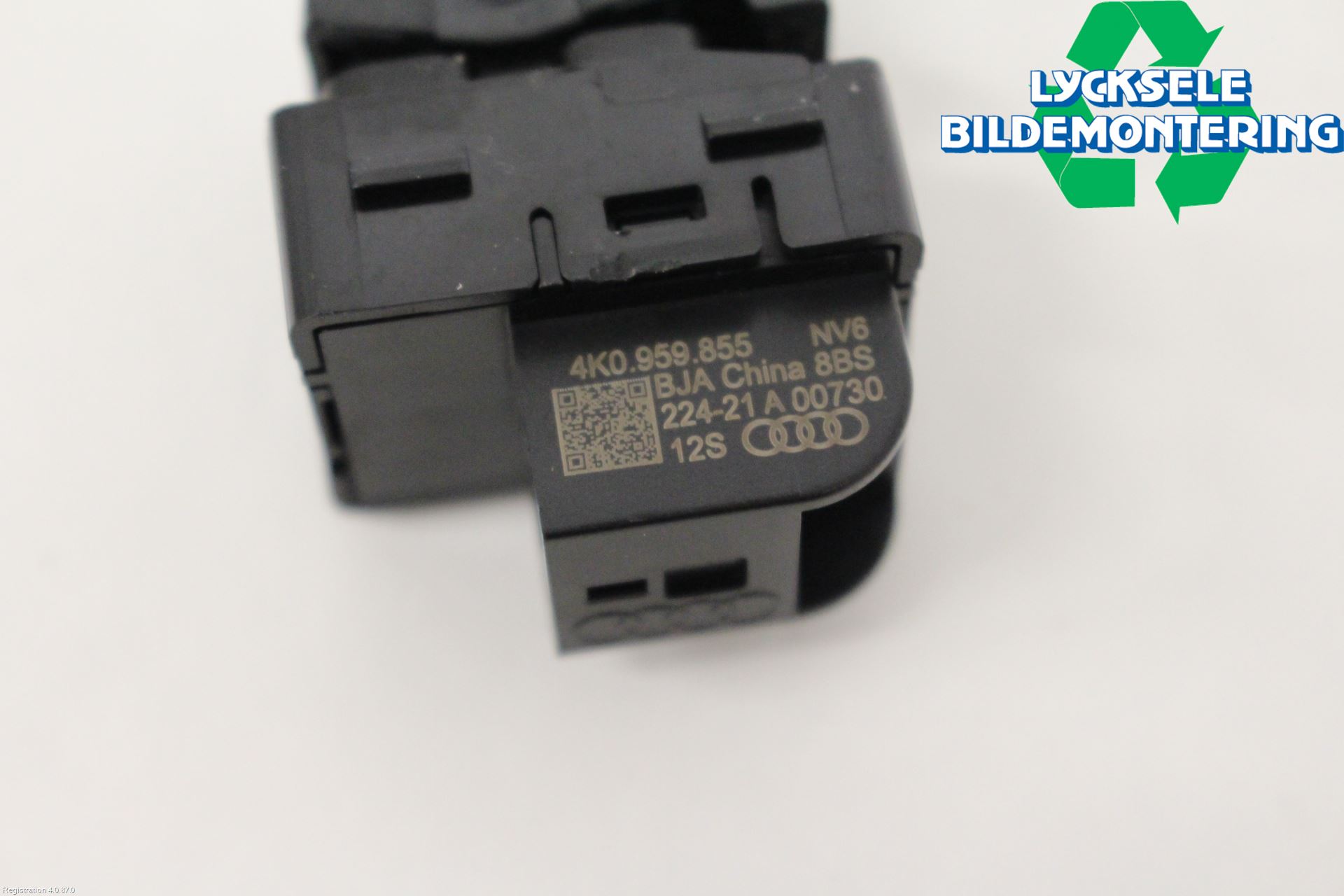 Audi A6 F2/C8 19- Strömställare Elhiss