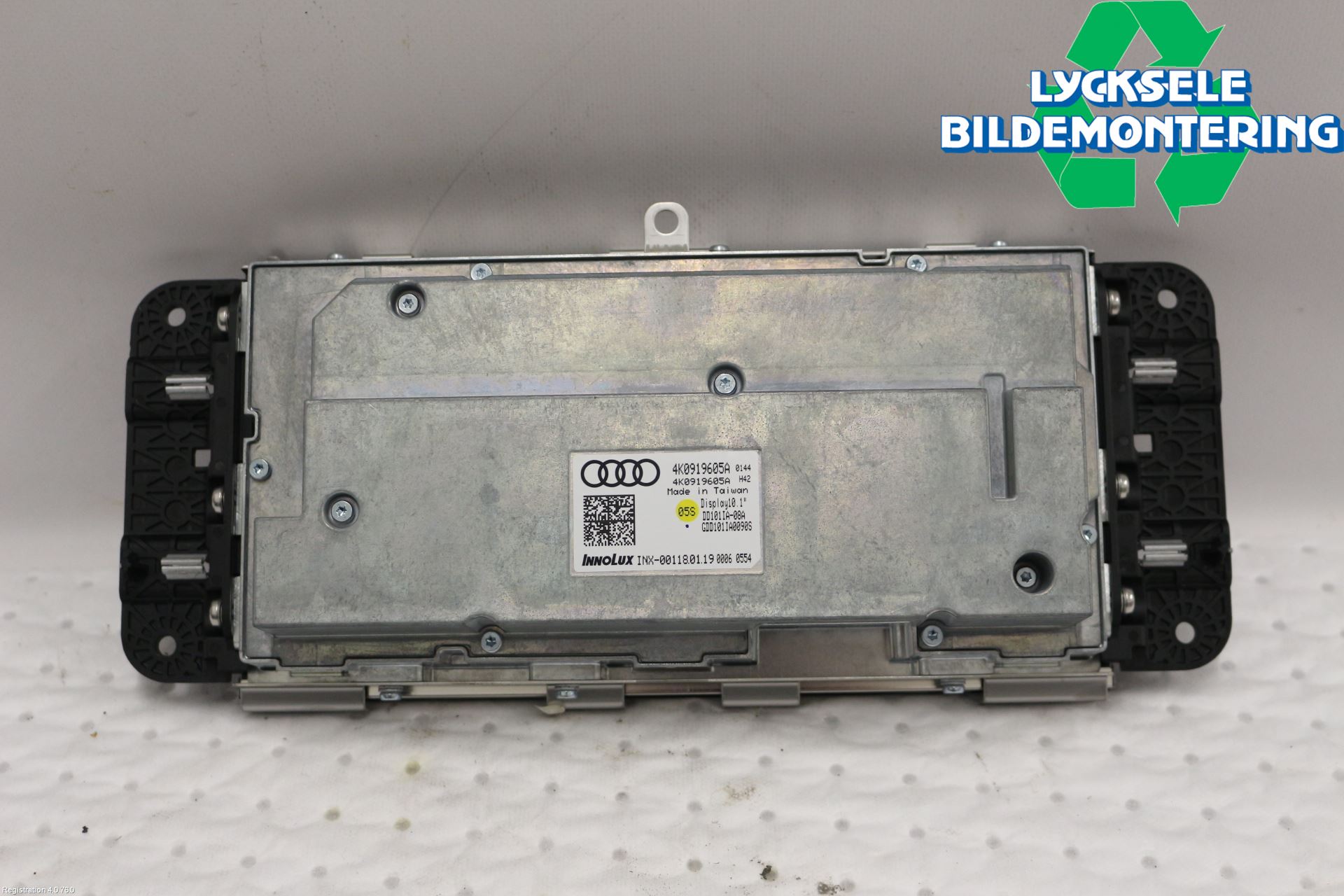 Audi A6 F2/C8 19- Bildskärm