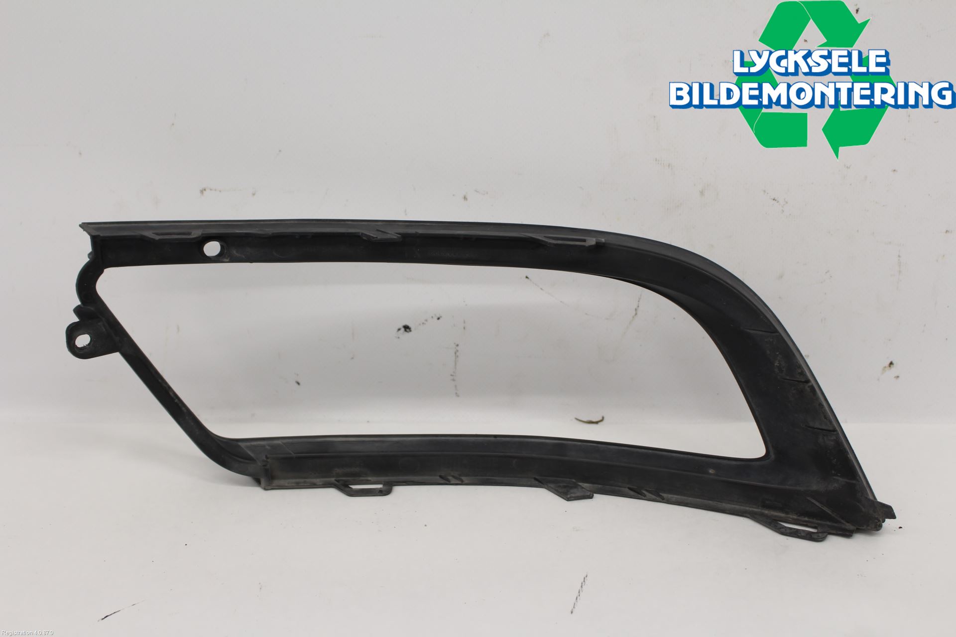 Skoda SUPERB 09-15 Stötfångardel Fram Hö