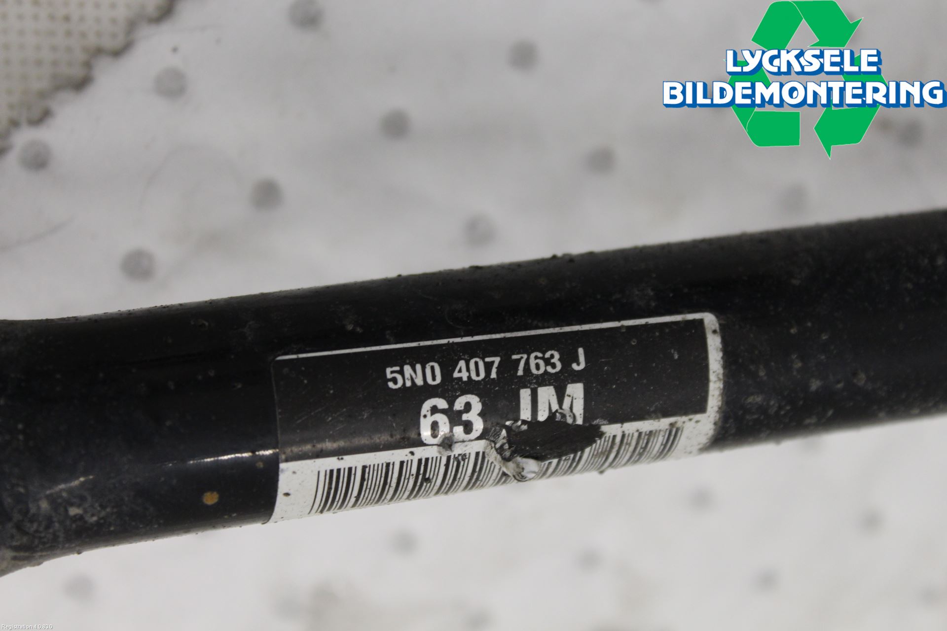 Volkswagen VW TIGUAN 07-16 Drivaxel Fram Vänster