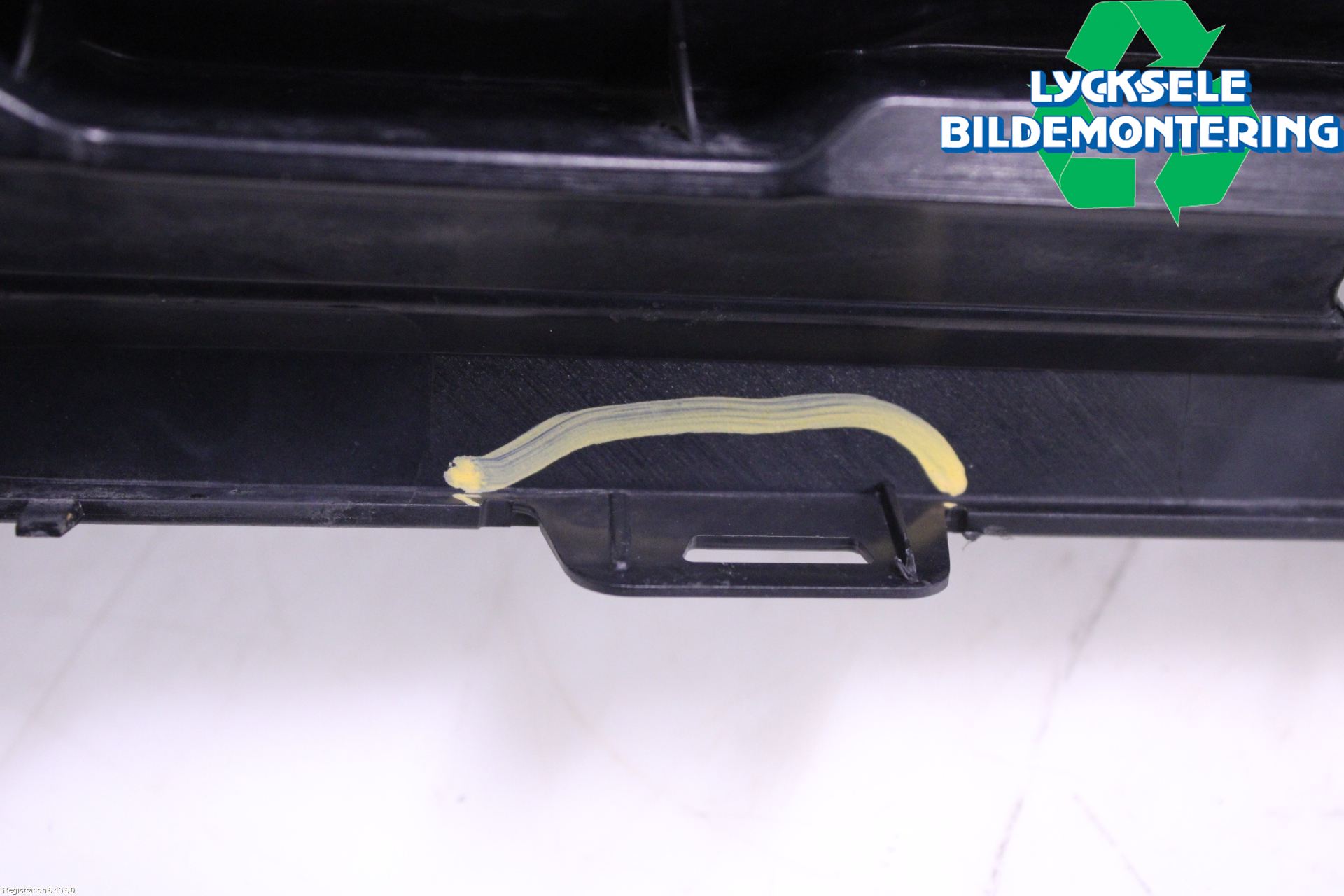 Ford FOCUS 19- Grill Komp