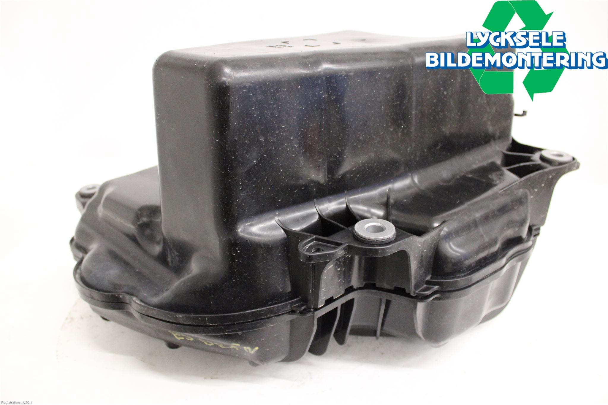 Audi A6 F2/C8 19- Adblue Tank