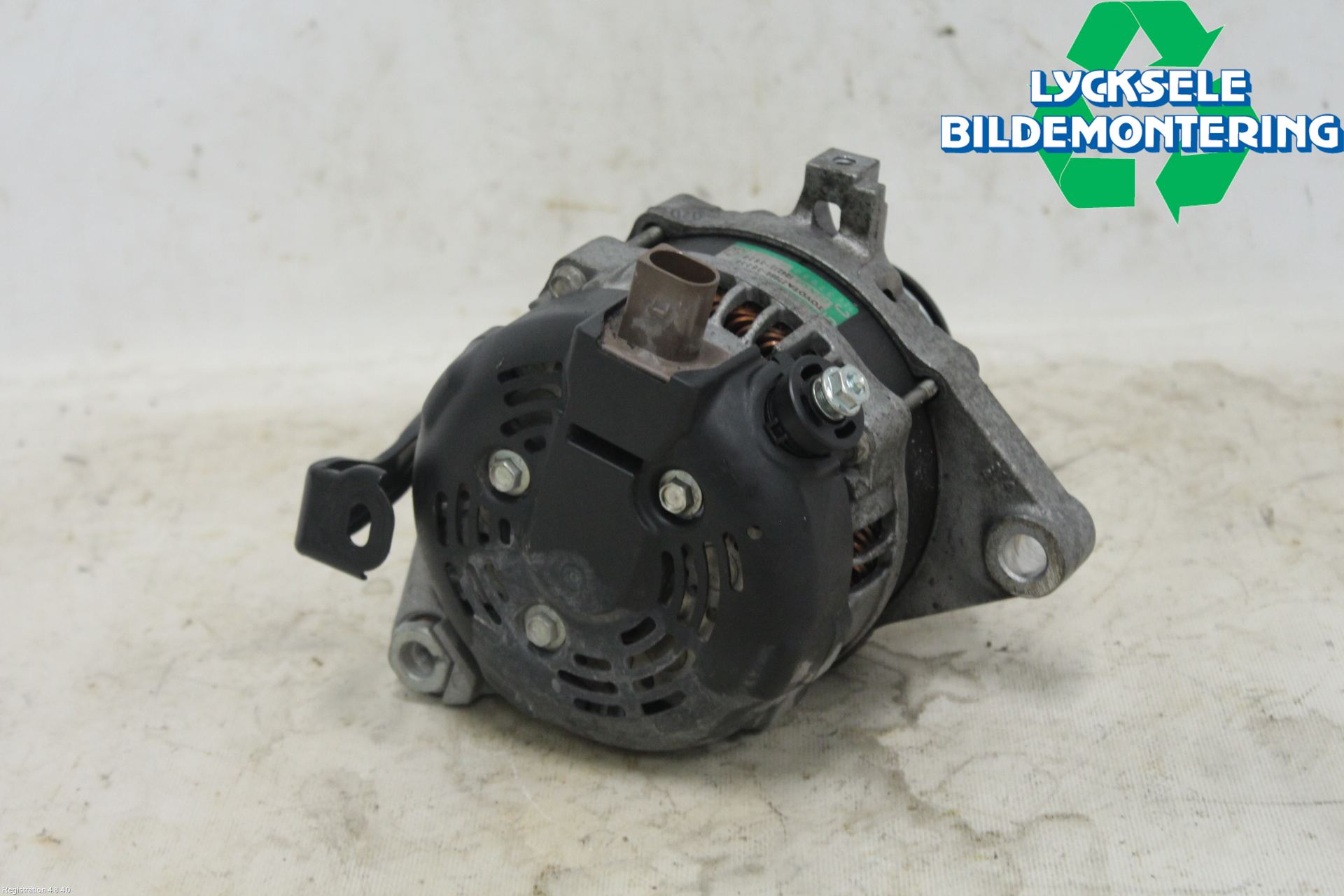 Toyota HILUX 16- Generator