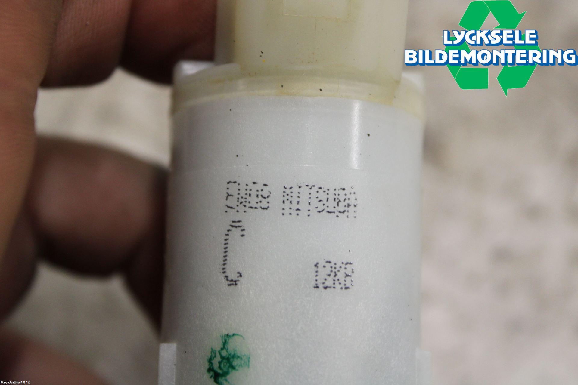 Suzuki SX4 S-CROSS 22- Spolarpump Vindruta