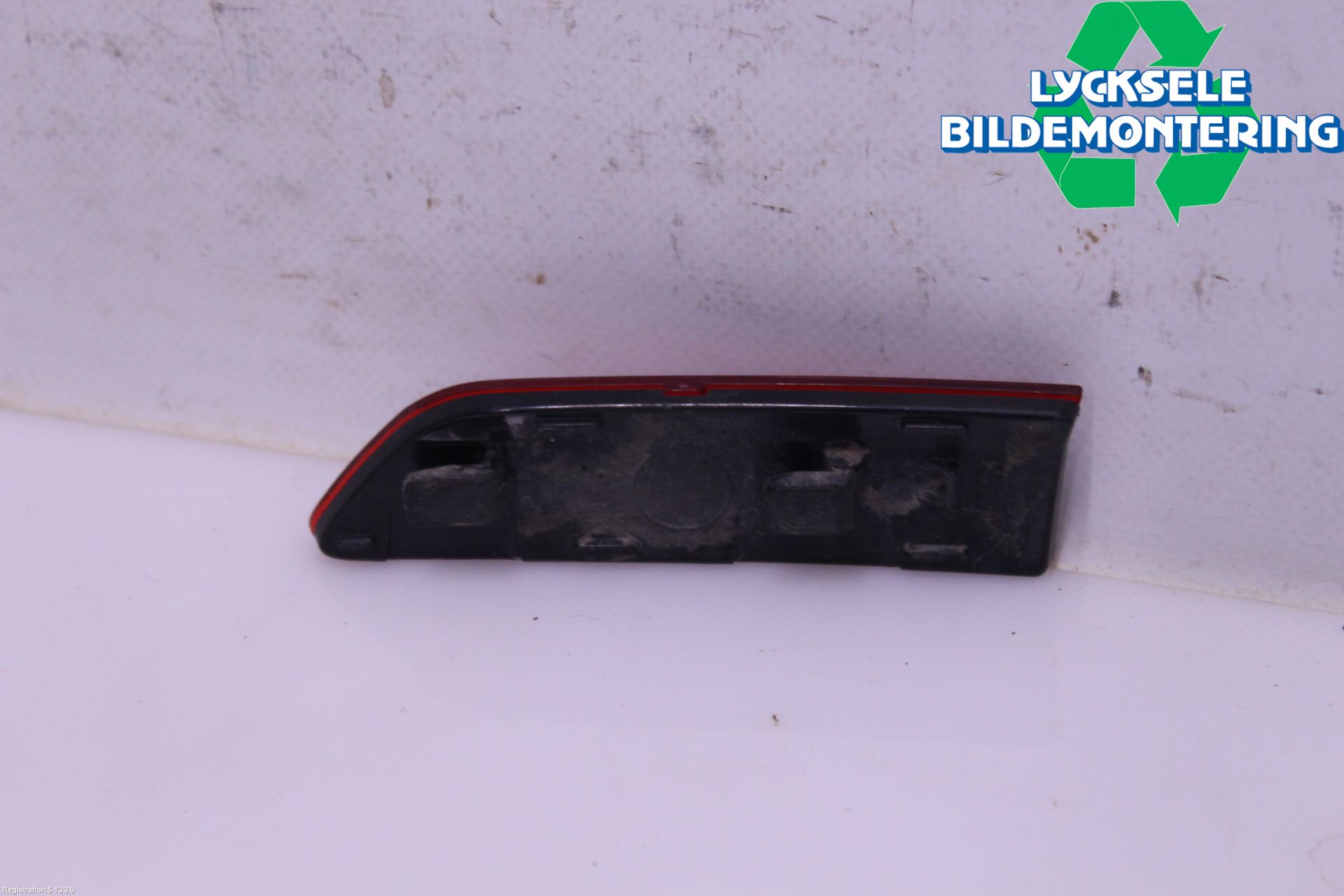 Audi A6 F2/C8 19- Dimljus/Reflex Bak