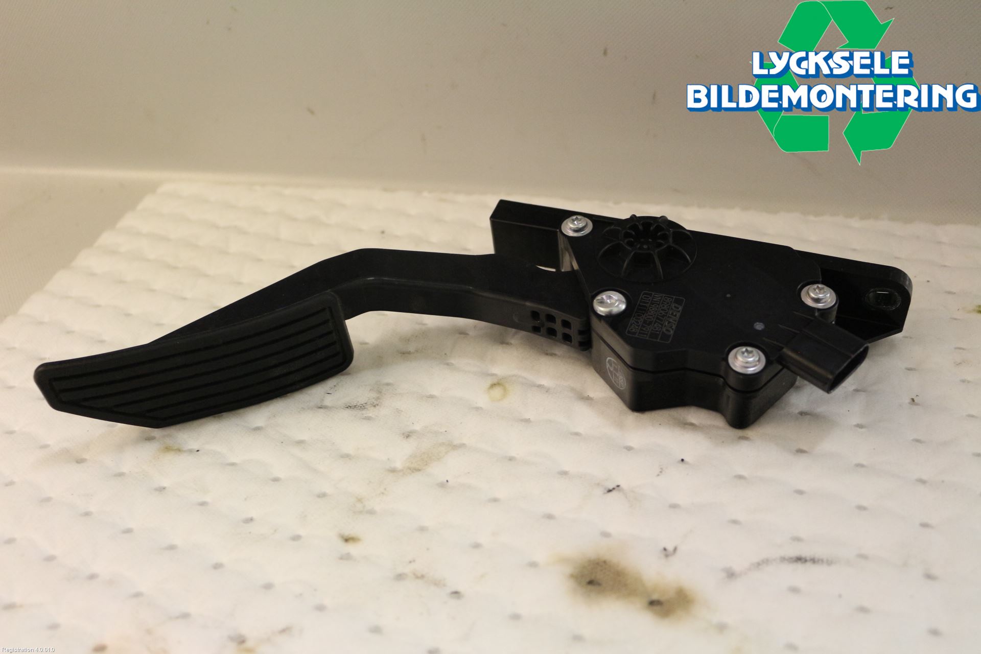 Isuzu D-MAX Gaspedal