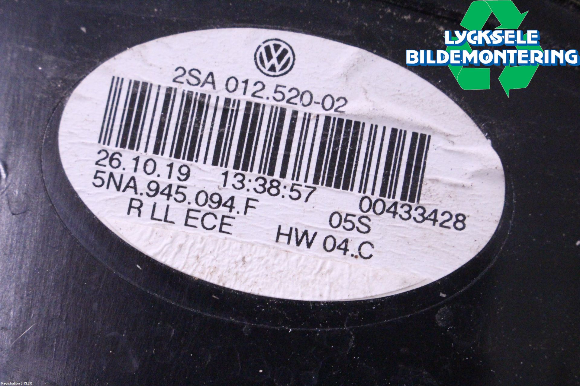 Volkswagen VW TIGUAN 16-24 Bakljus Lucka Hö