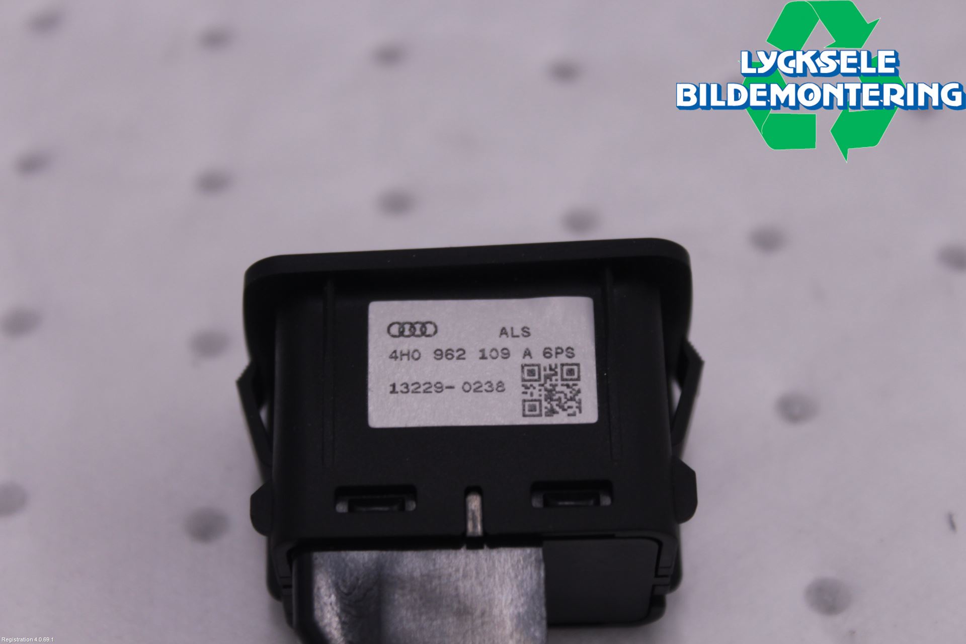 Audi A8/S8 4H 10-17 Strömställare Övrigt