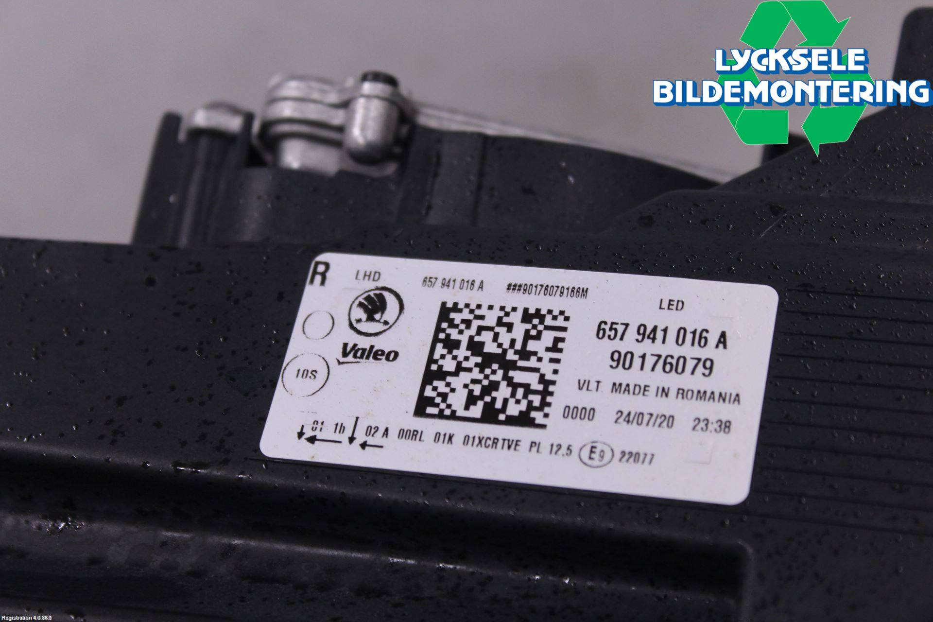 Skoda SCALA 19- Strålkastare Höger