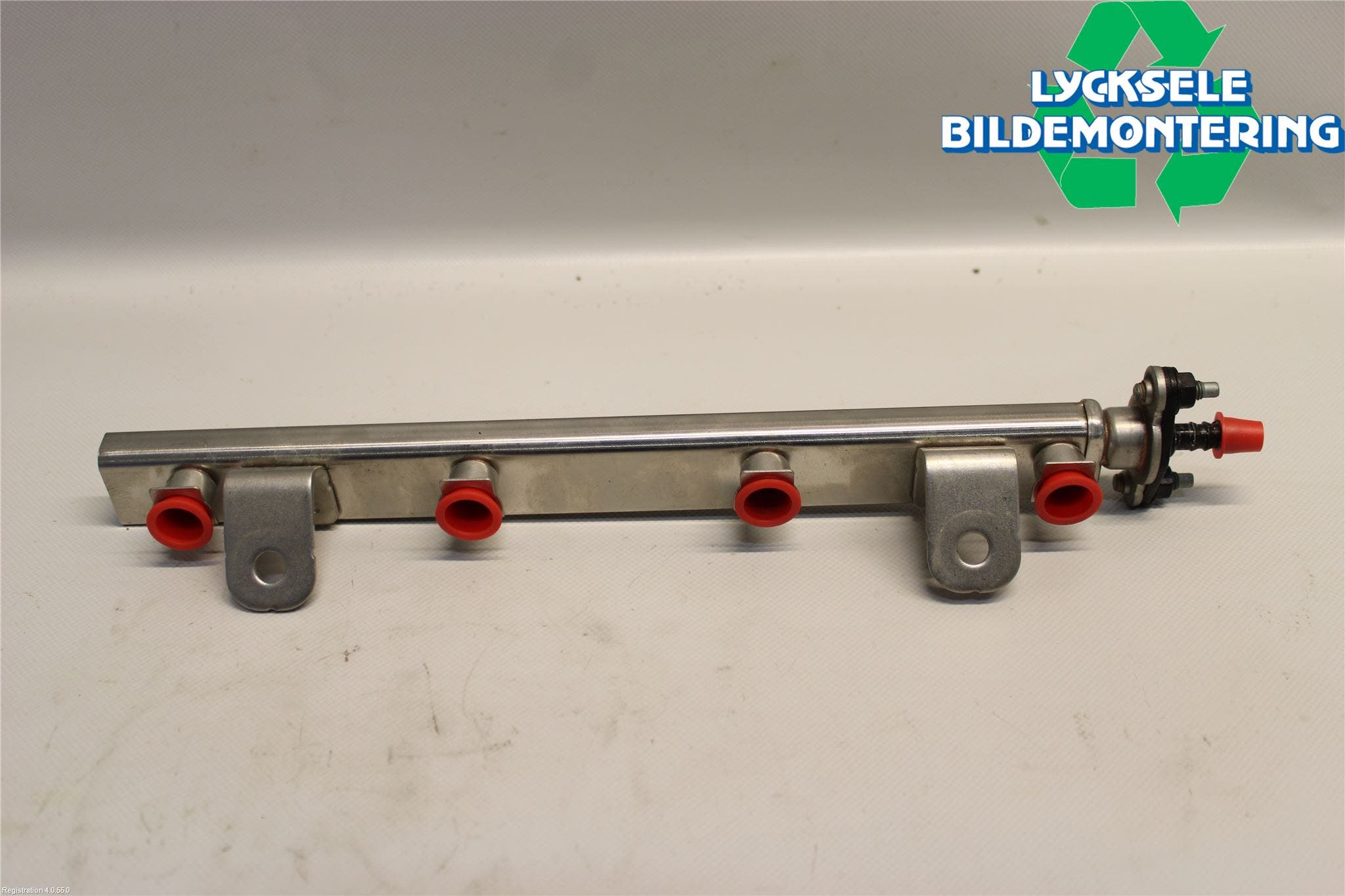 Kia VENGA 10-19 Inj. Fuelrail