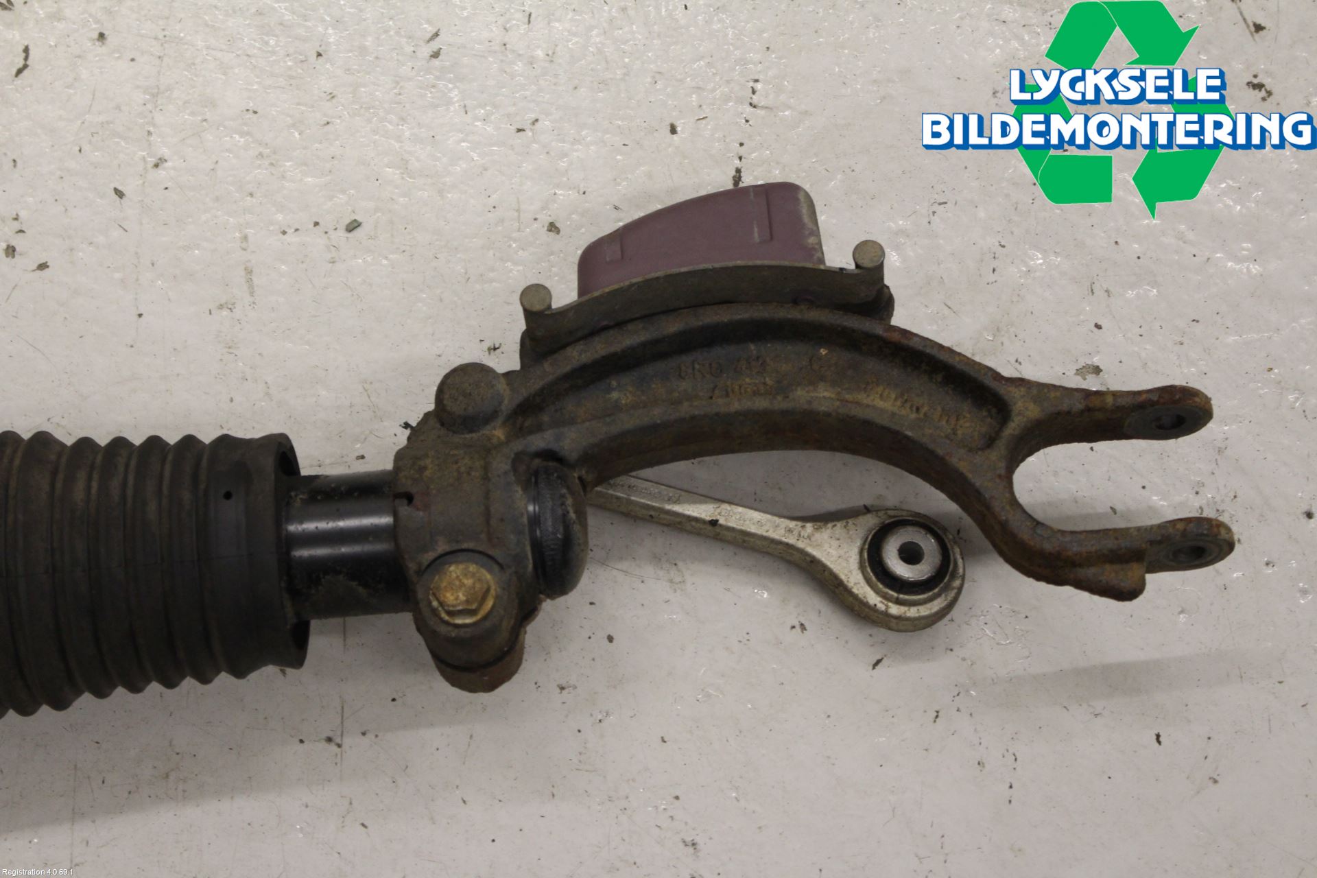 Audi A8/S8 4H 10-17 Fjäderben Fram Höger