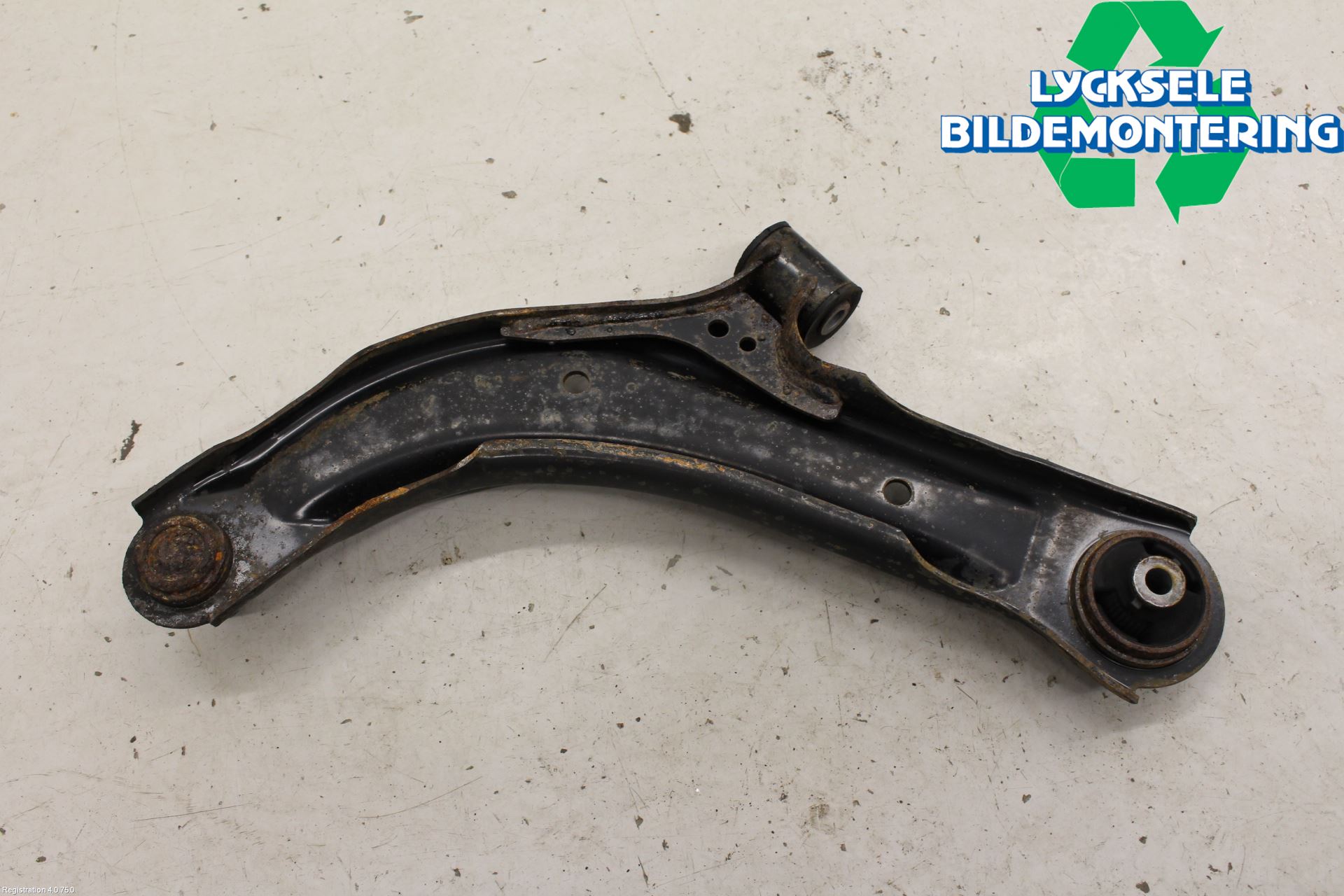 Nissan NV200/NV200 COMBI Bärarm Fram Undre Hö