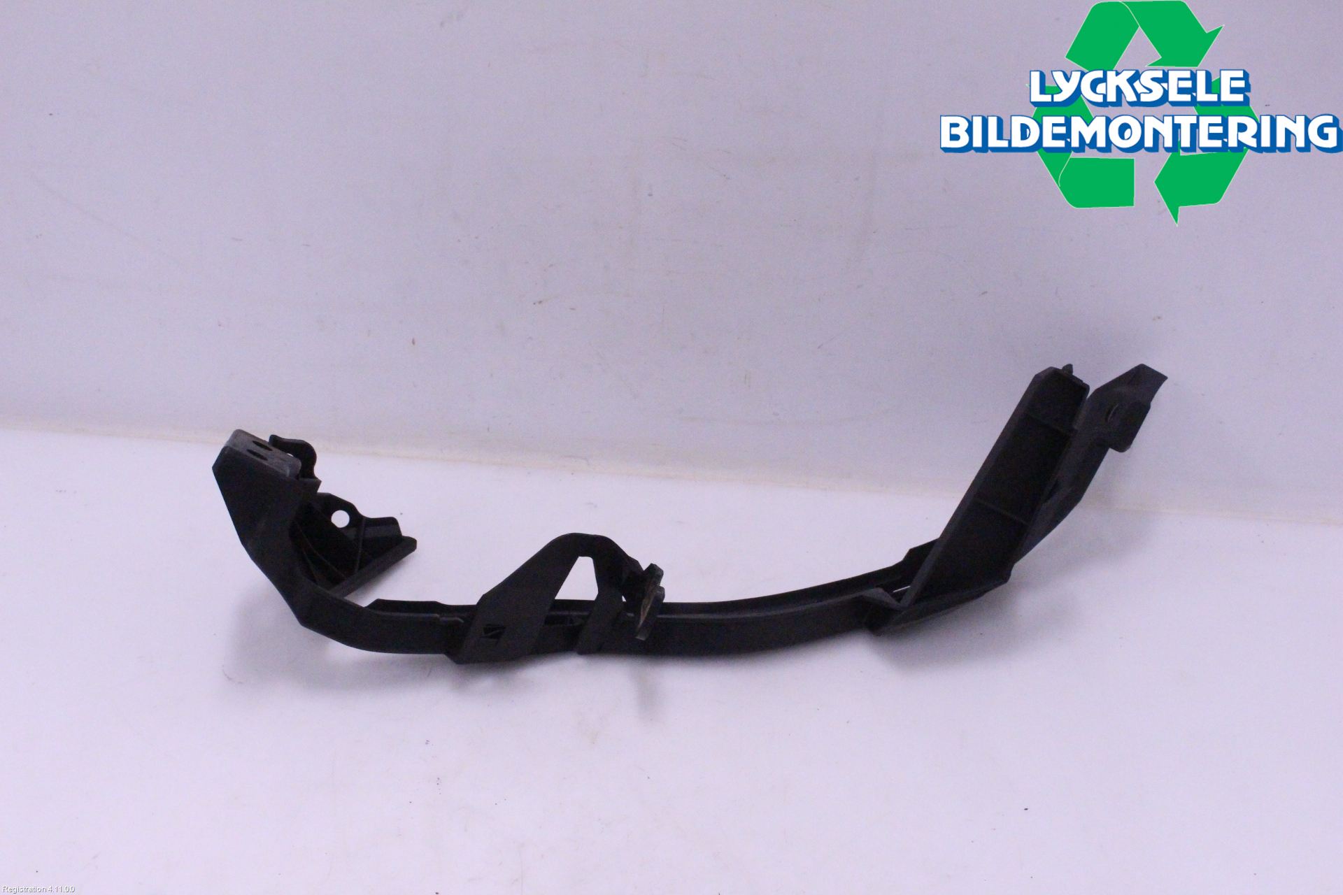 Subaru XV 12-17 Strålkast Fästsarg