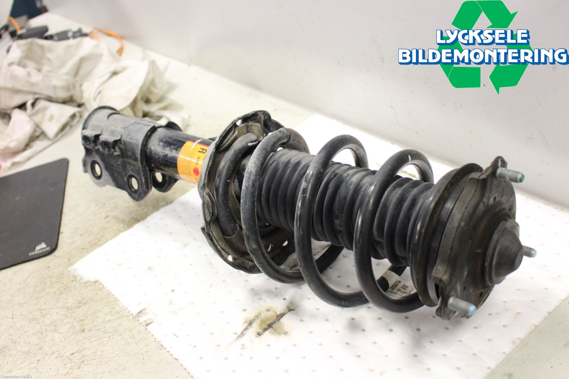 Kia OPTIMA 16-20 Fjäderben Fram Höger