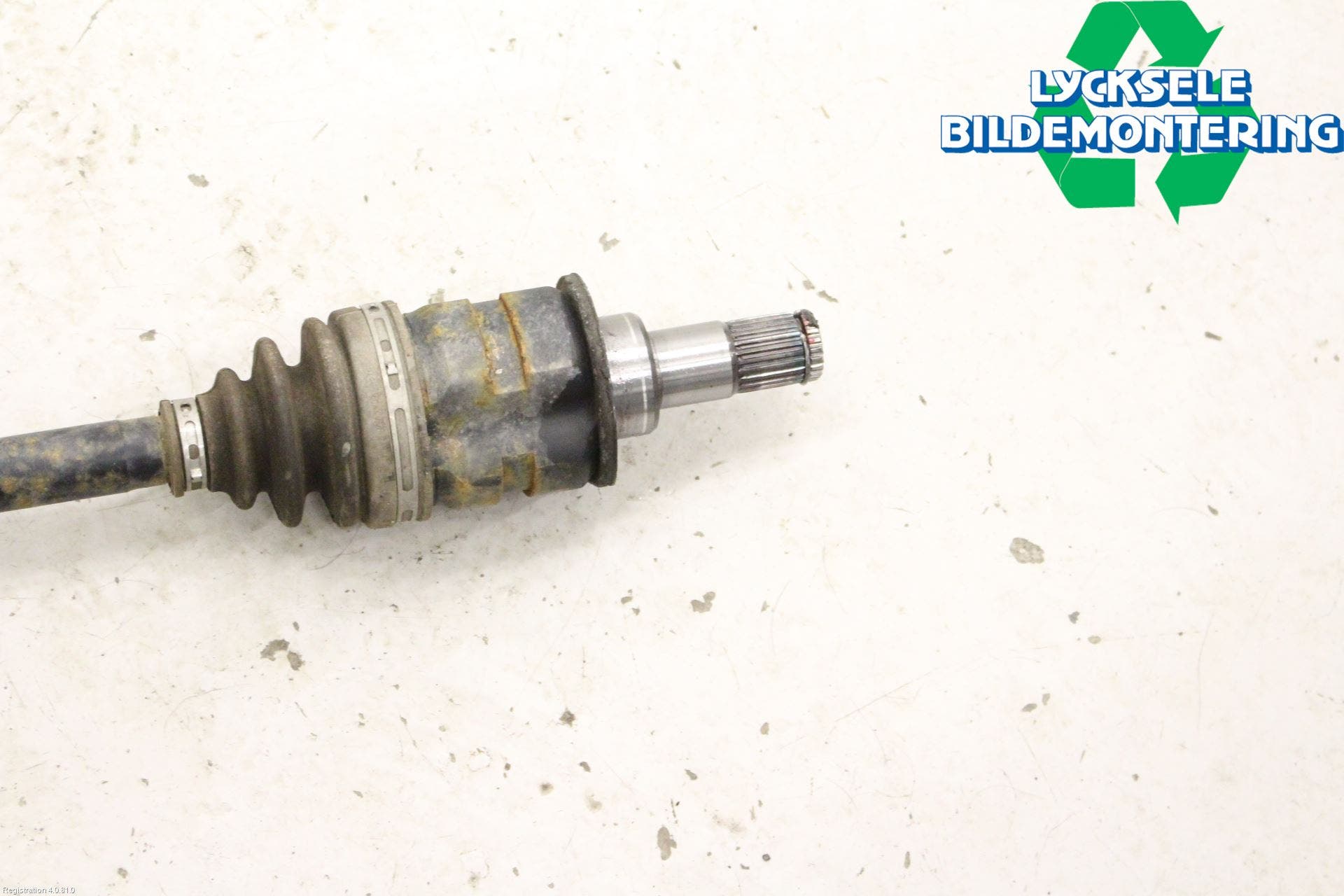 Toyota RAV4 19- Drivaxel Bak Höger