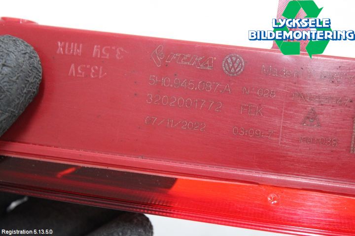 Volkswagen VW ID.4 21- Bromsljus Bakruta