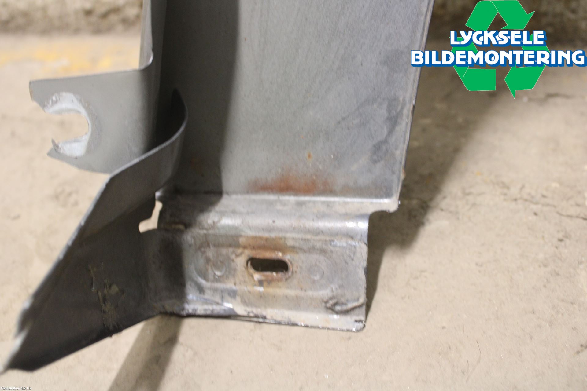 Saab 9-5     06-10 Skärm Fram Vänster