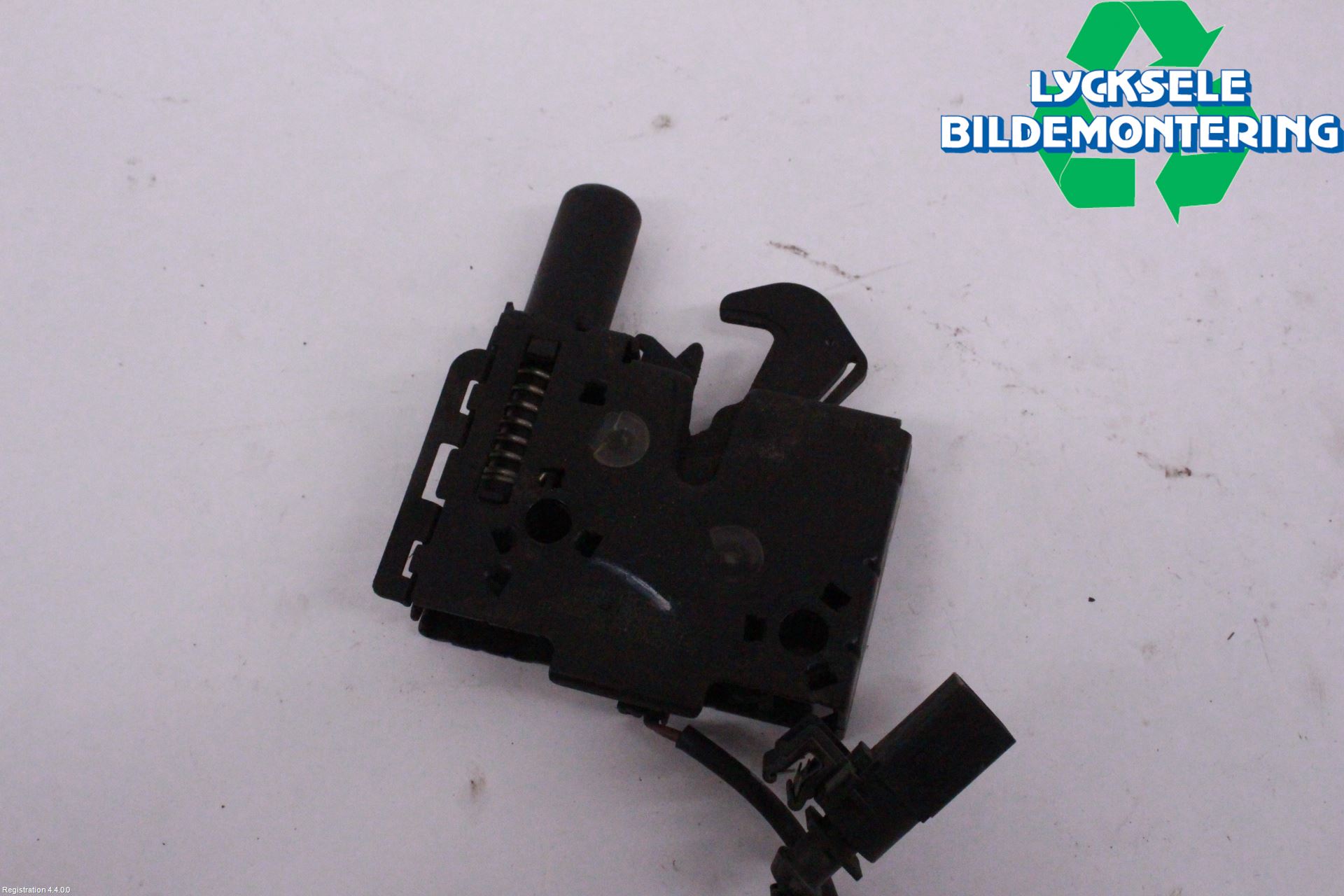 Audi Q2/SQ2 17- Huvlås