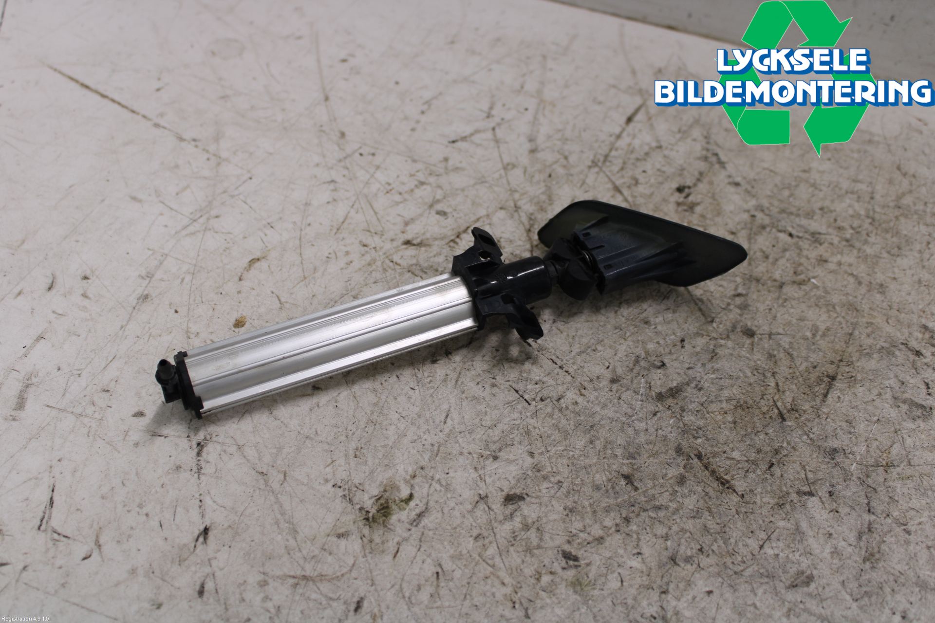 Ford C-MAX II  11-14 Spolarmunstycke Strålkastare