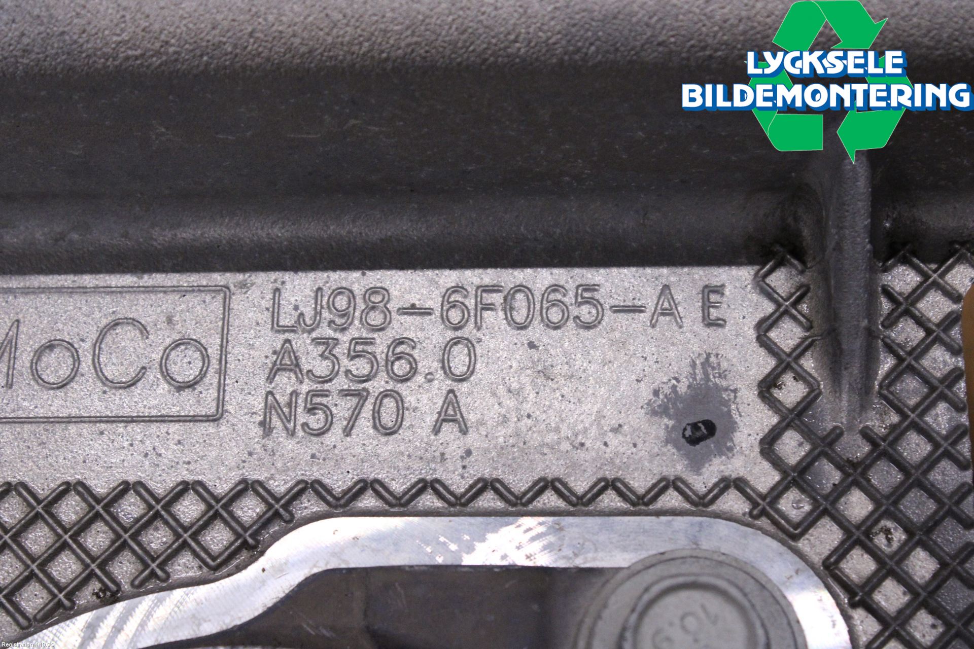 Ford MUSTANG Mach-E 21- Motorfäste