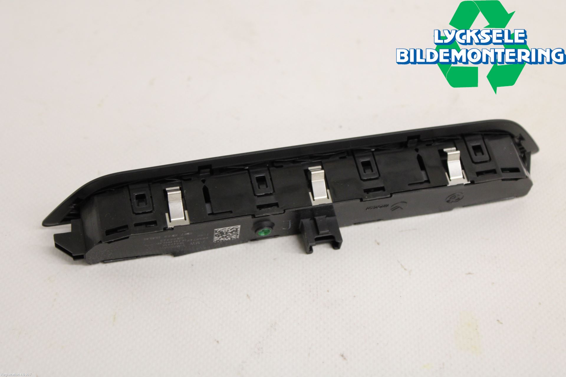 BMW 5 G30/G31/F90 17-23 Strömställare Stolminne