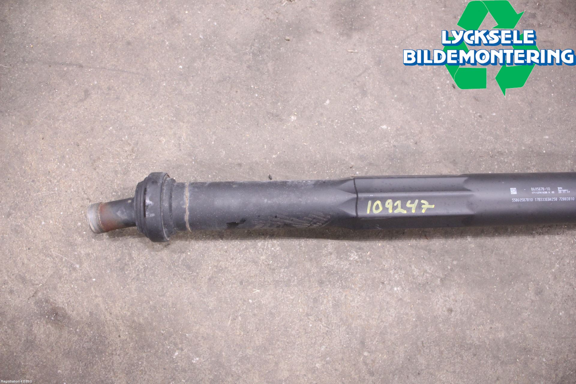 Mini COOPER CLUBMAN F54 16- Mellanaxel Komp