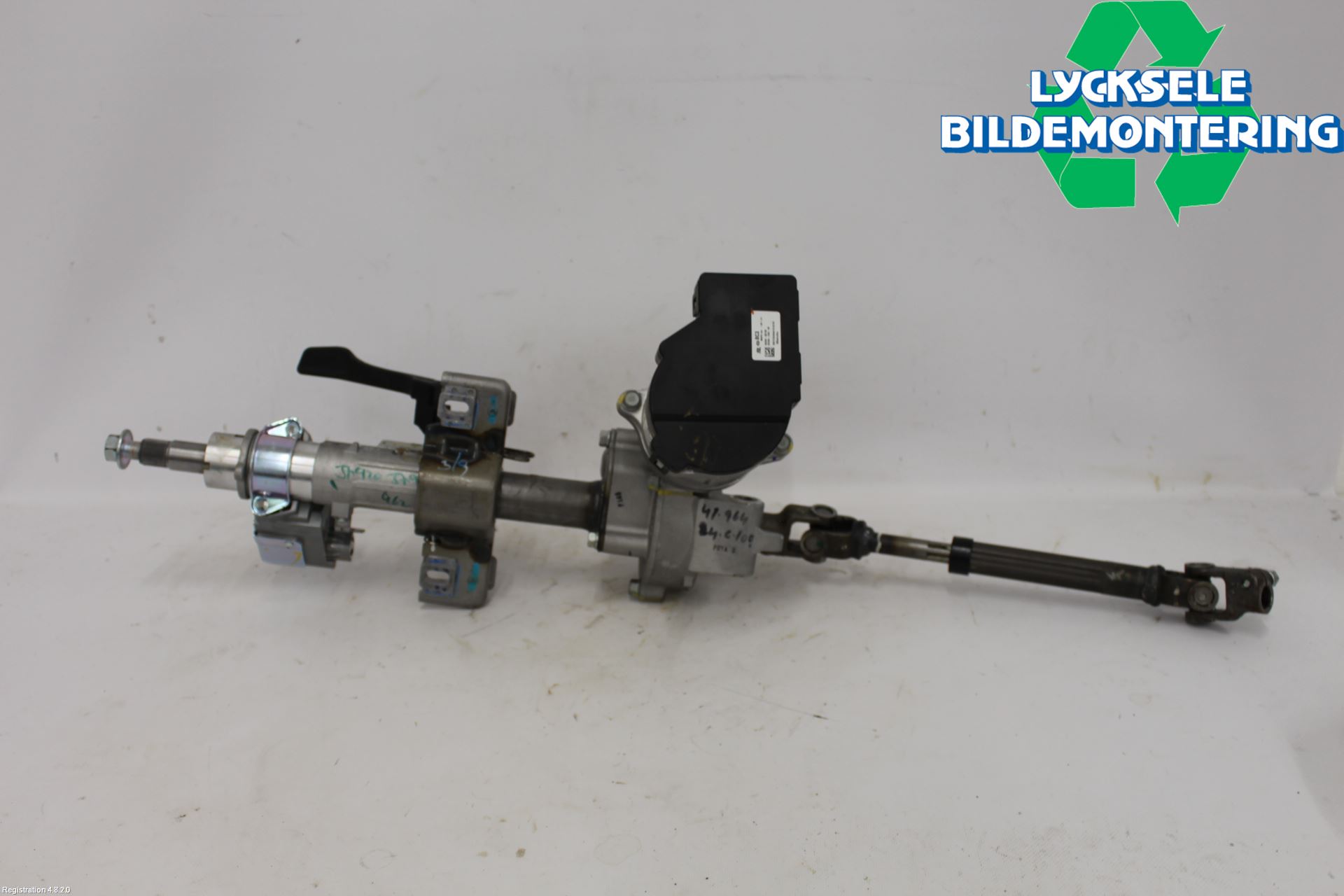 Hyundai i20 BC 21- Rattaxelagg Med Inb Servo