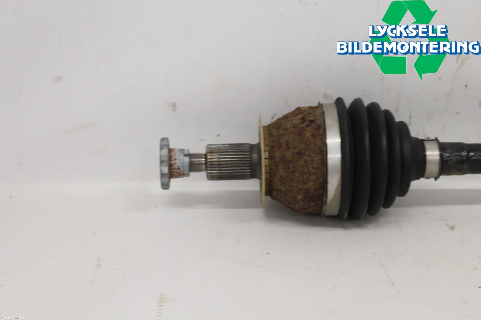Seat IBIZA V 17-20 Drivaxel Fram Höger
