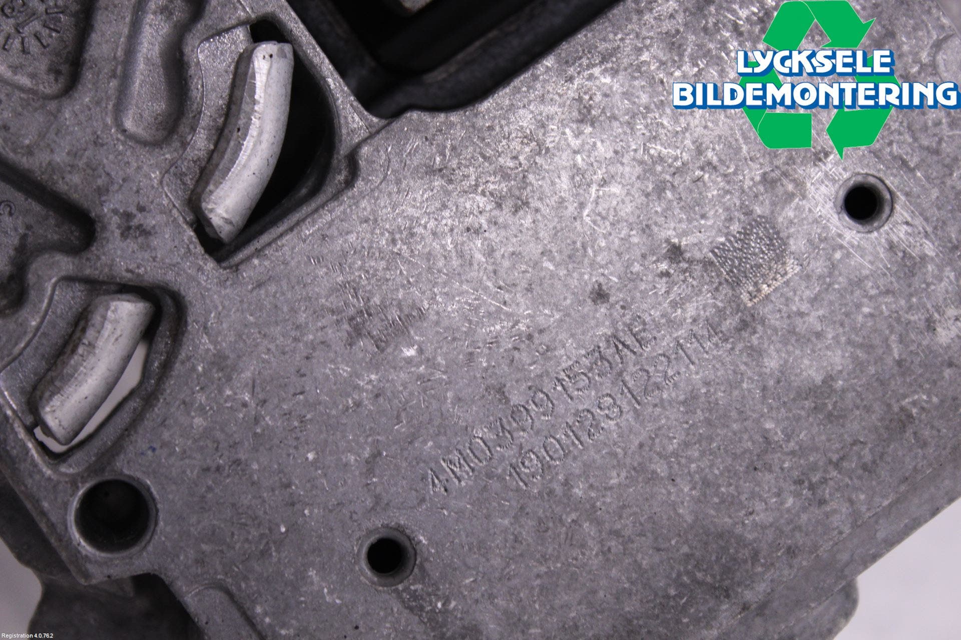 Audi A6 F2/C8 19- Växellådskudde