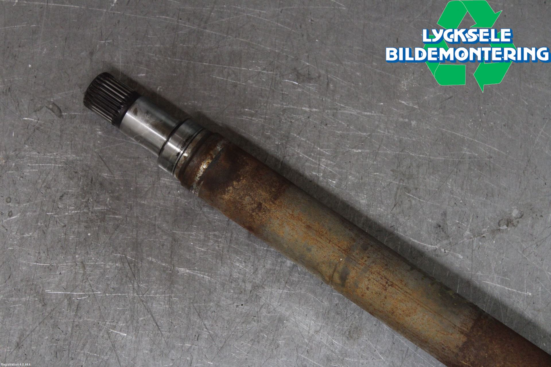 Volvo V60 14-18 Drivaxel Fram Höger