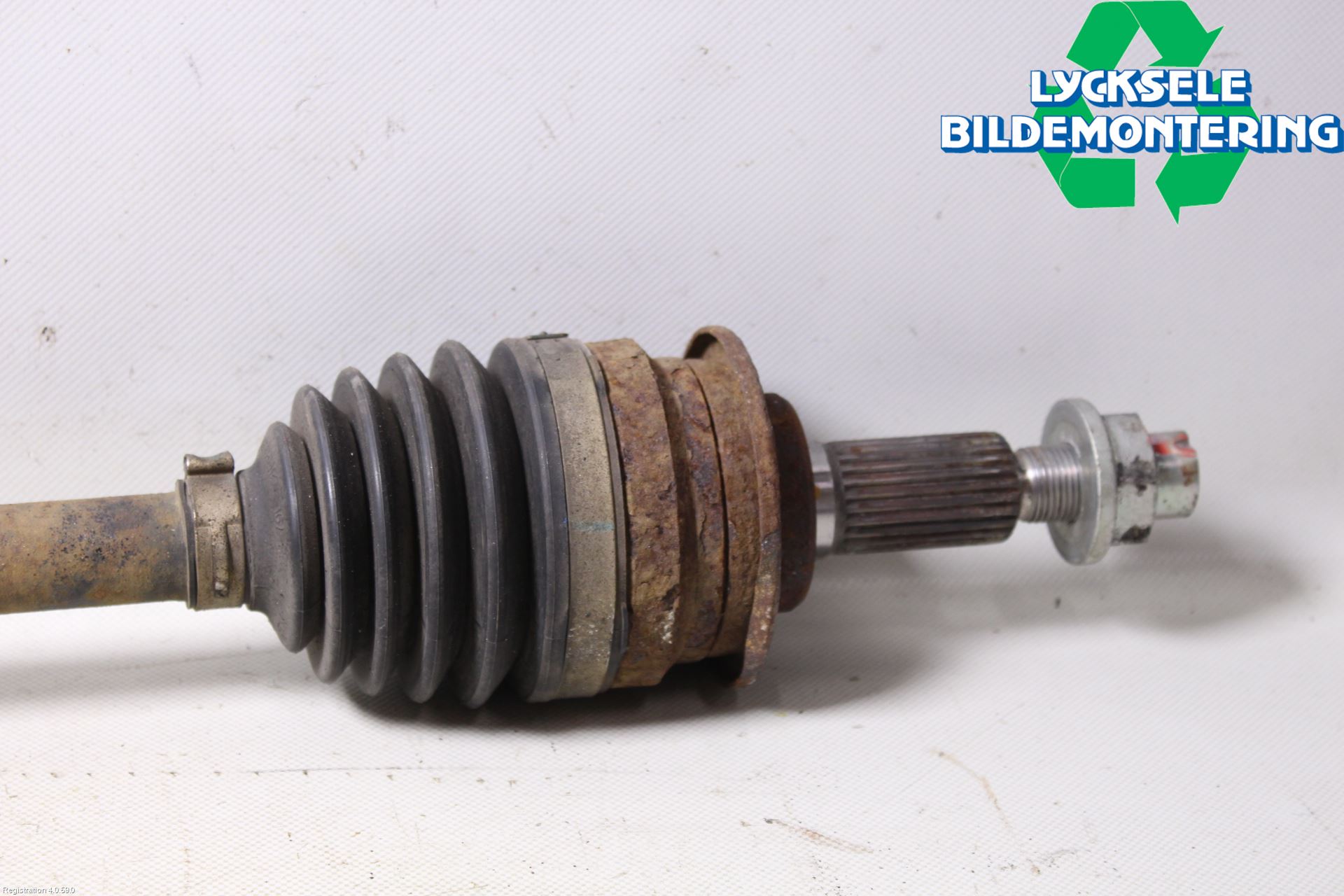 Suzuki SWIFT 05-10 Drivaxel Fram Höger