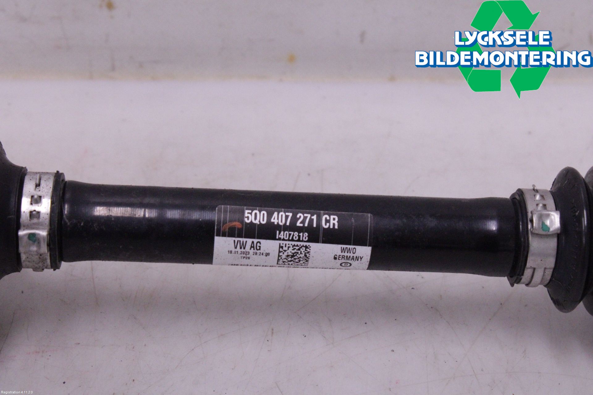 Volkswagen VW GOLF / E-GOLF VIII 20- Drivaxel Fram Vänster