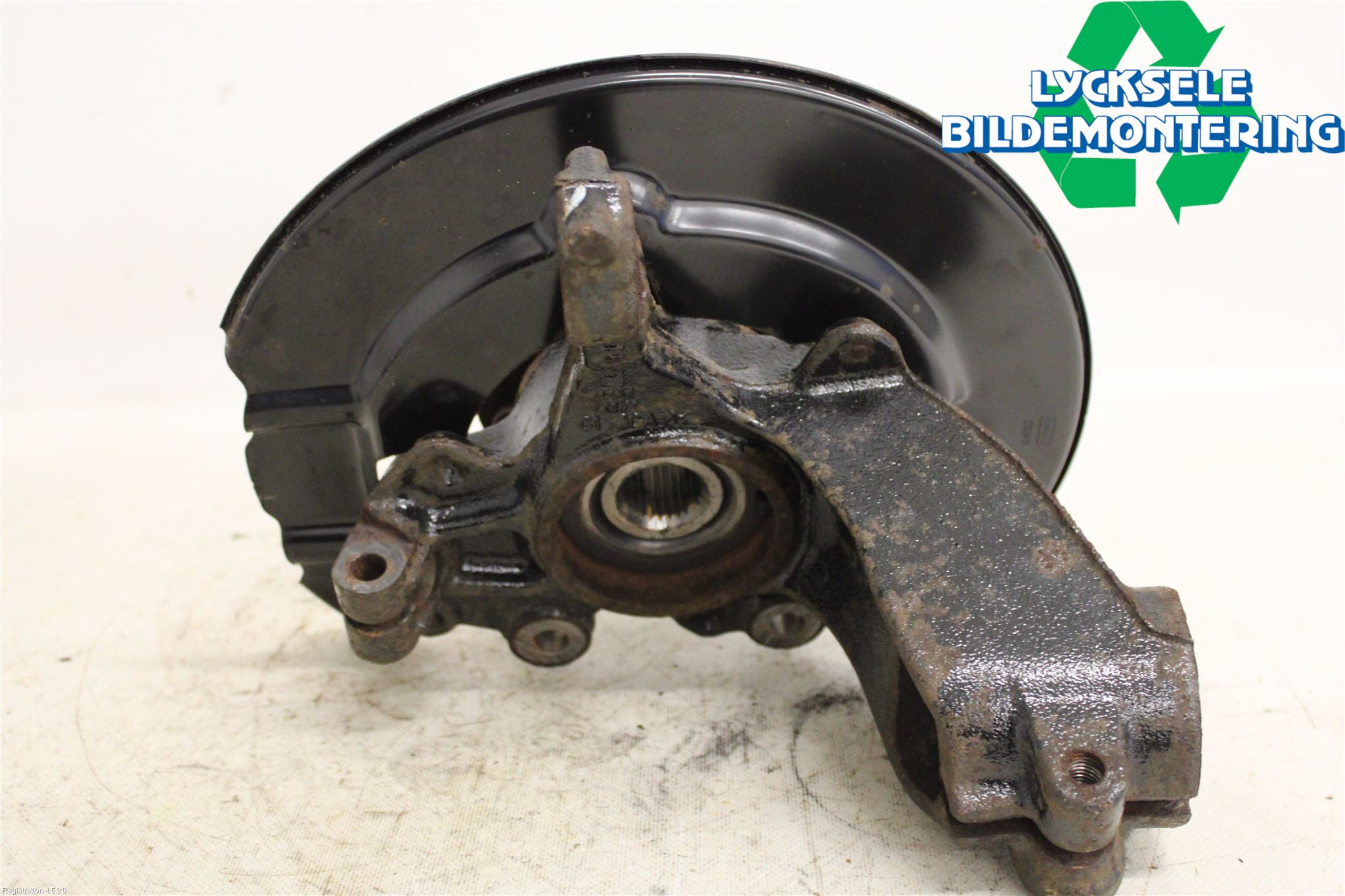 Ford FOCUS 15-18 Styrspindel Lagerhus Vä