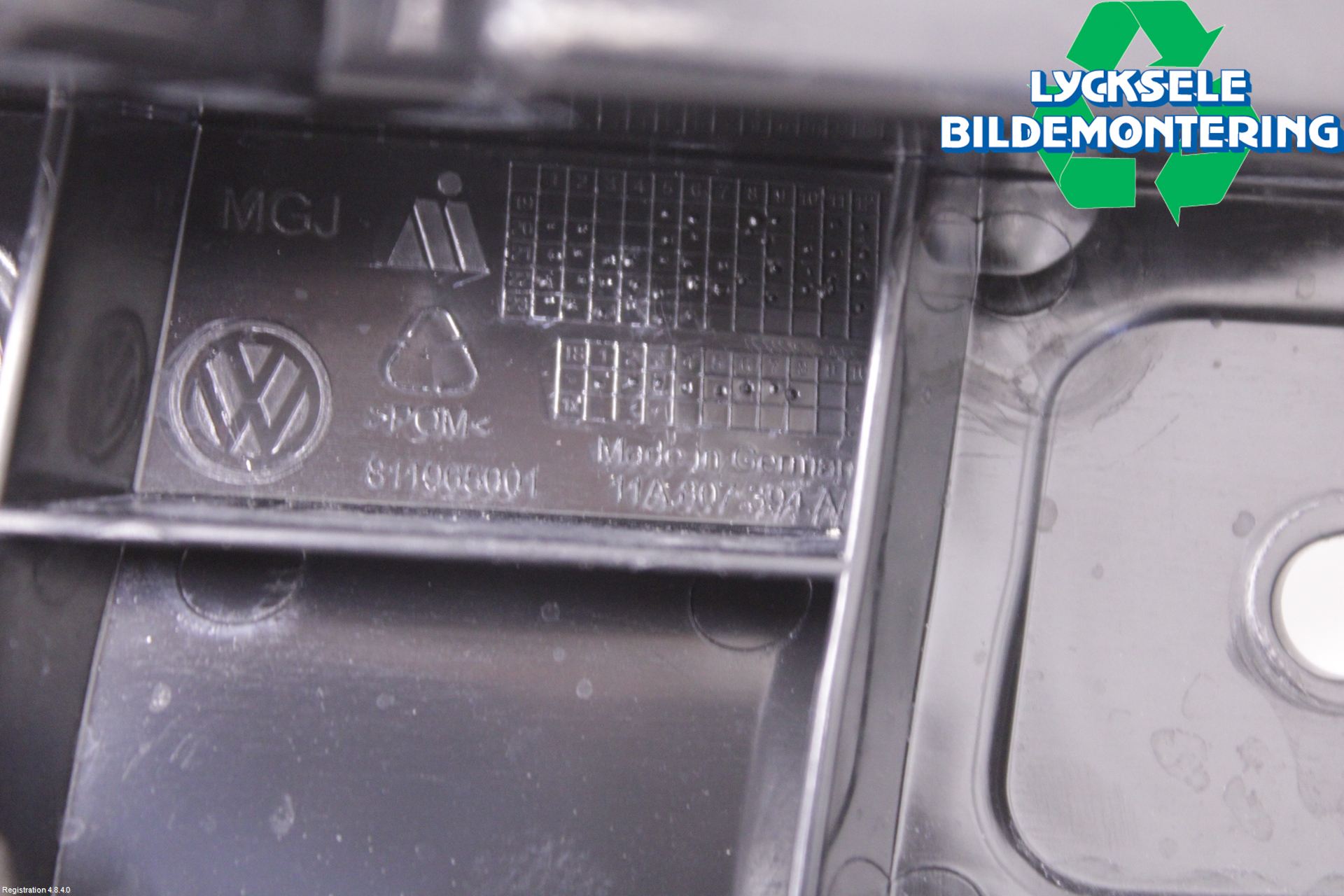 Volkswagen VW ID.4 21- Stötfångarfäste Bak Hö