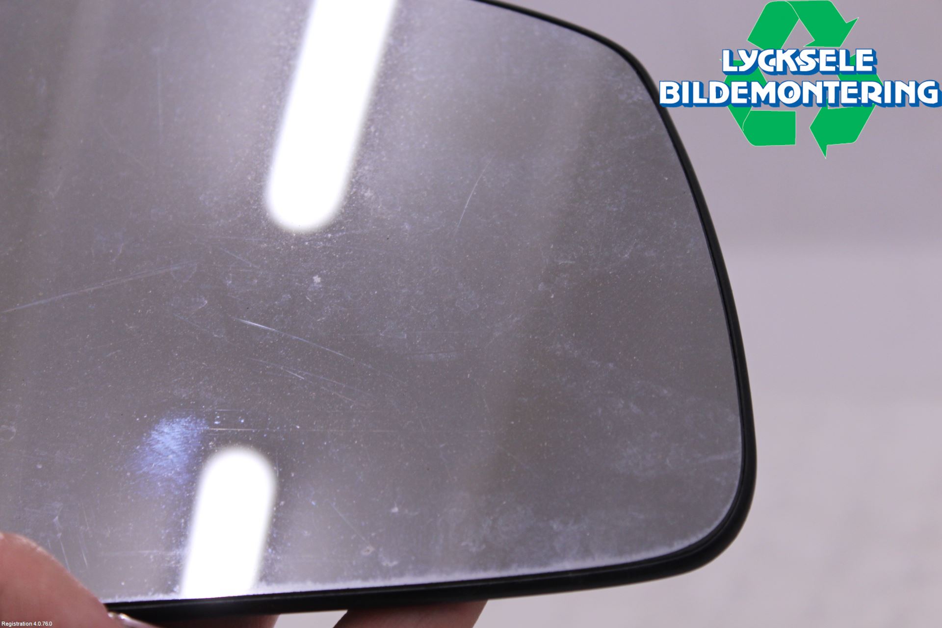 Ford FIESTA     06-08 Spegelglas Hö