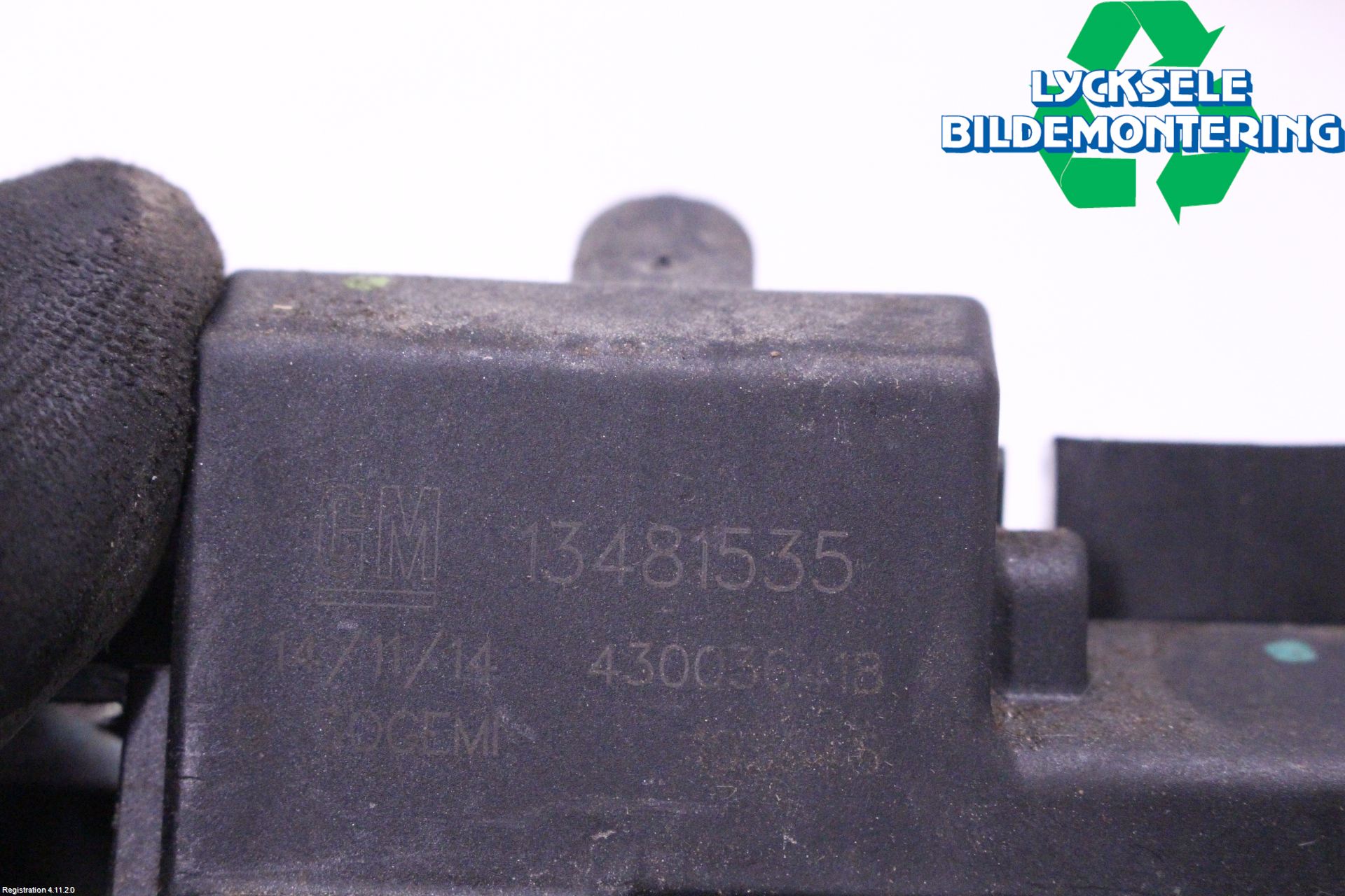 Opel CORSA E 15-19 Låskista Baklucka