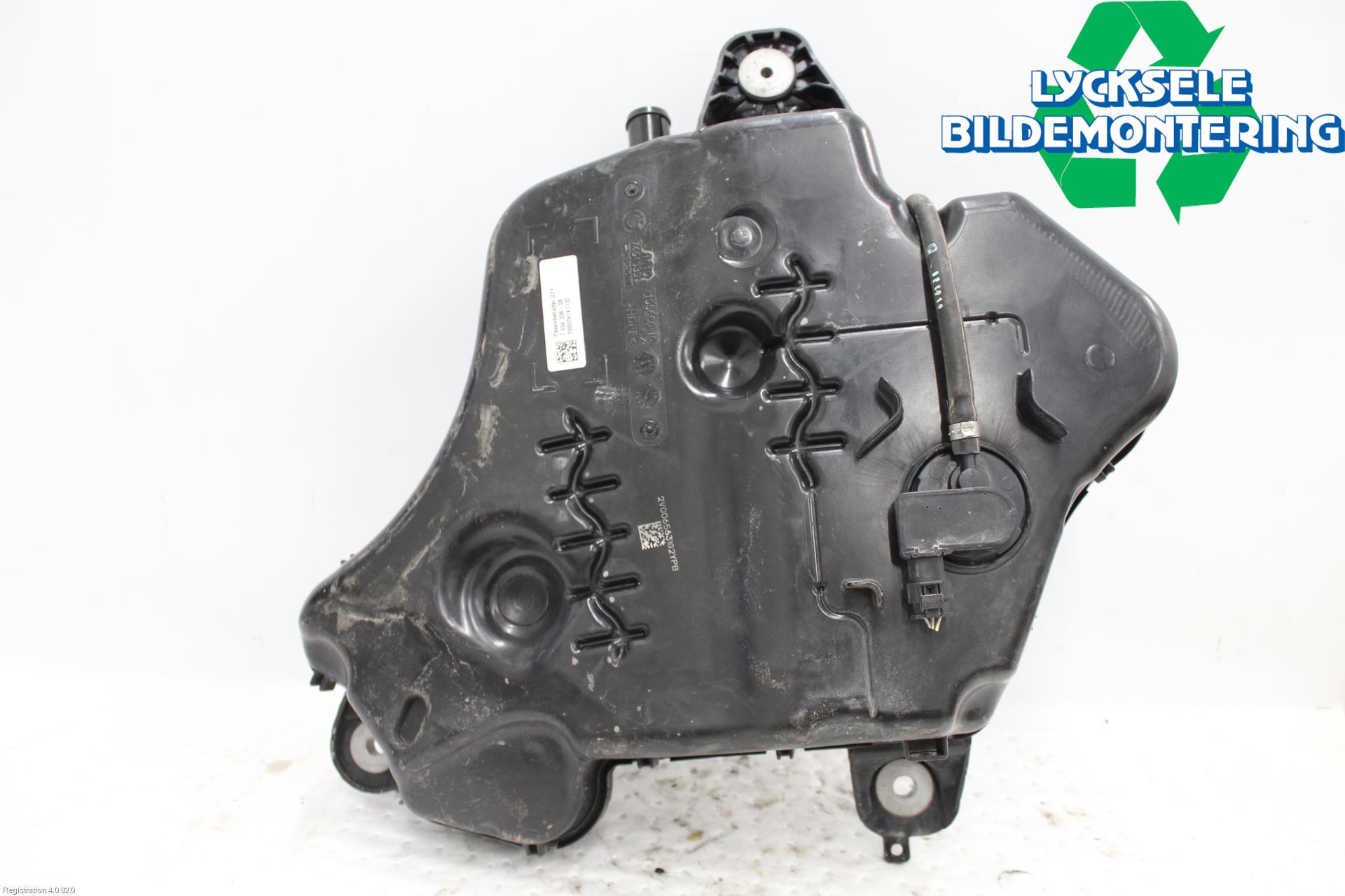 BMW 3 G20/G21/G80/G81 19- Adblue Tank