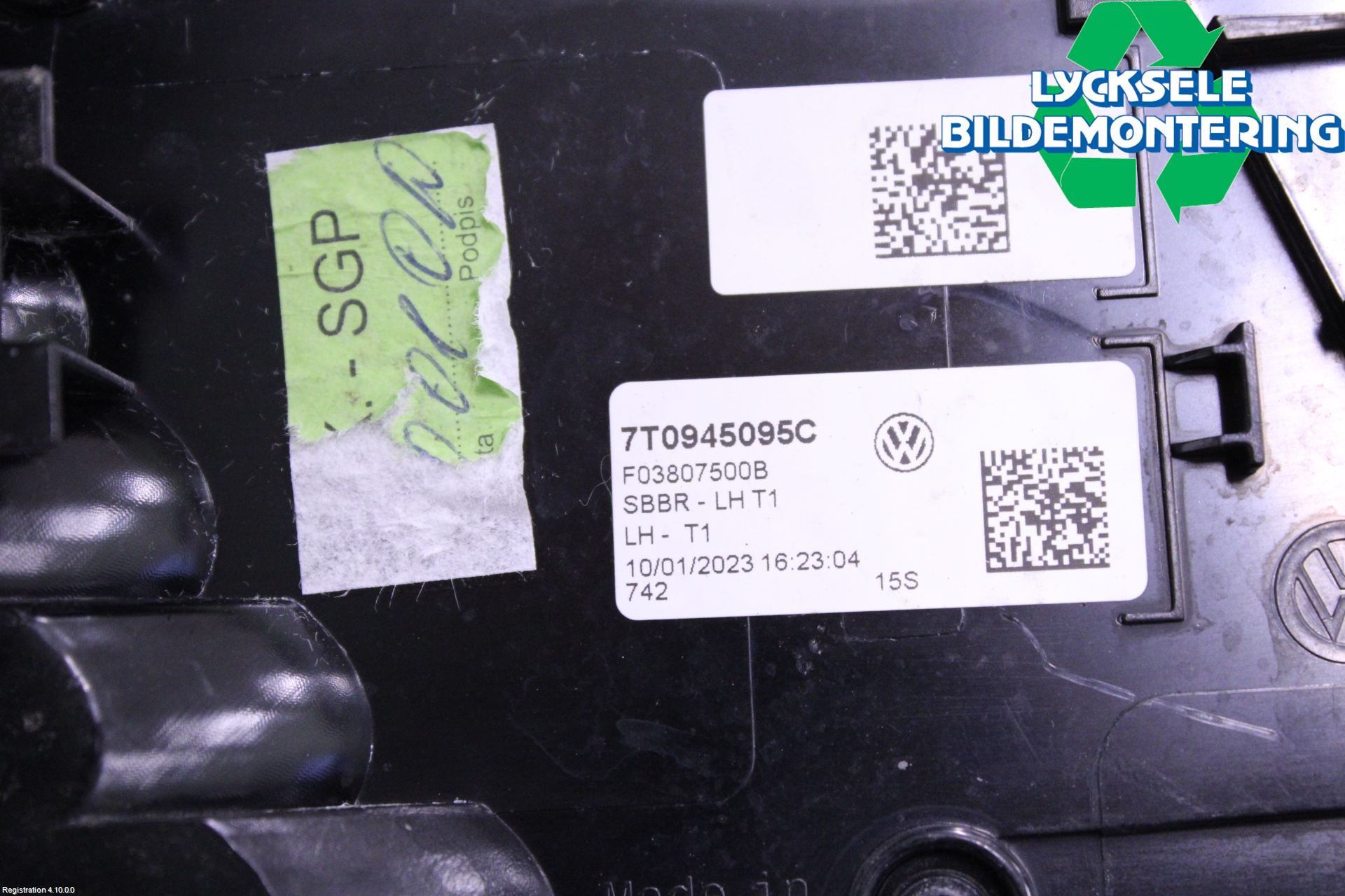 Volkswagen VW TRANSP/CARAVELLE (T7) 22-24 Bakljus Vänster